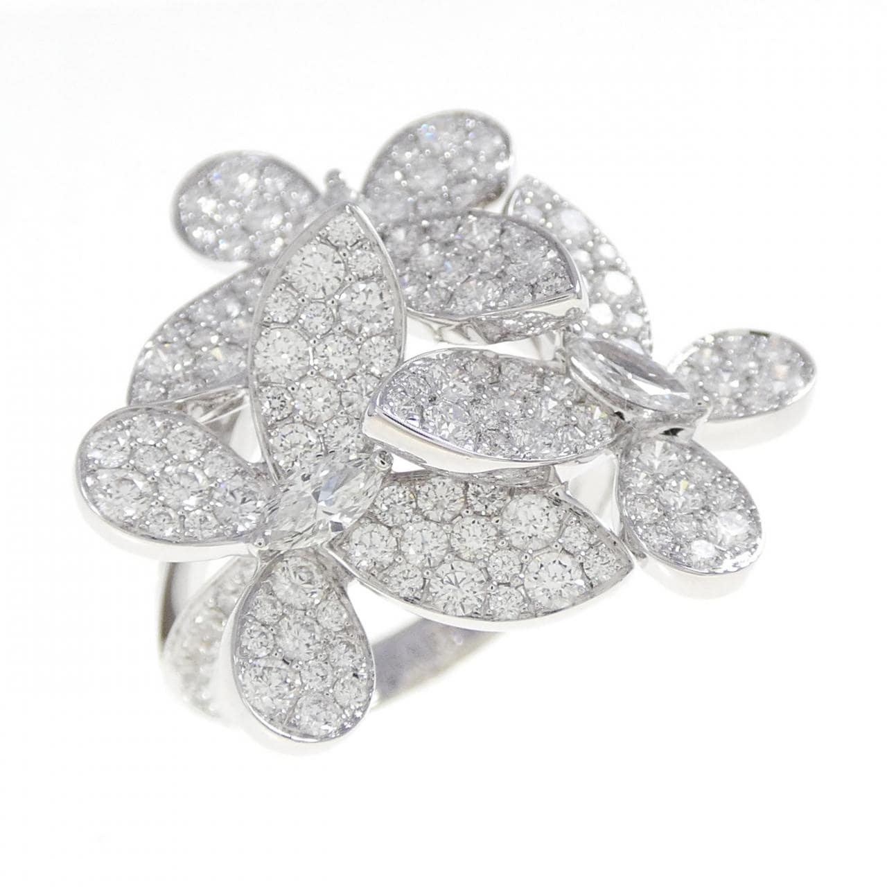 グラフ トリプル パヴェ バタフライ リング