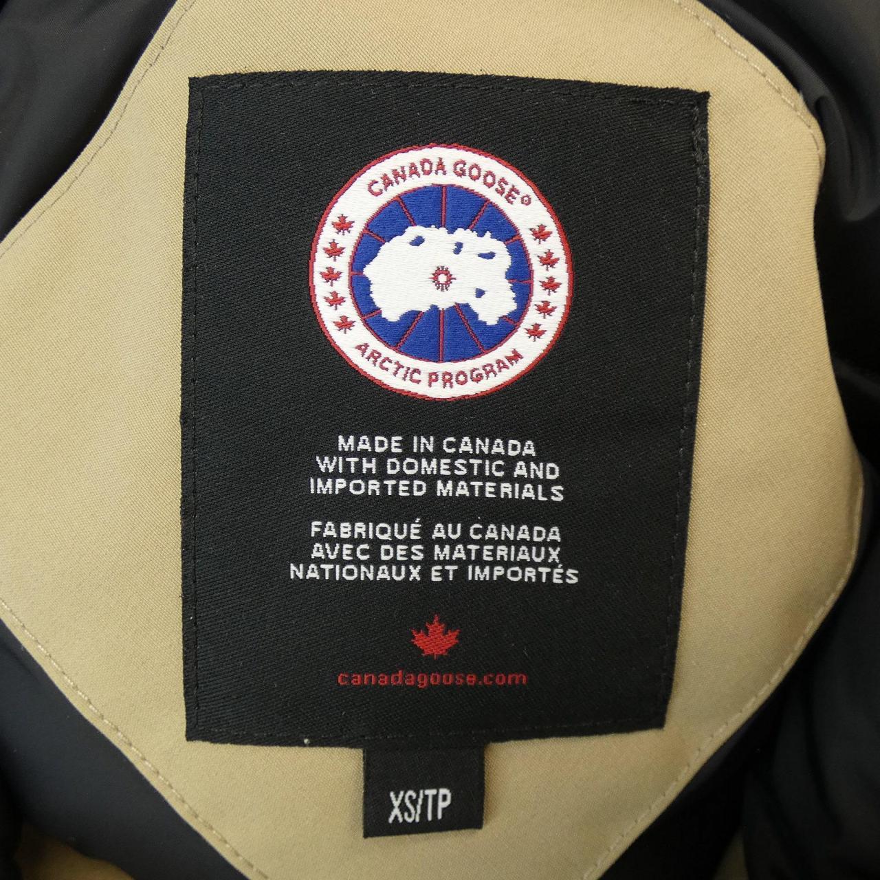 カナダグース CANADA GOOSE ダウンコート