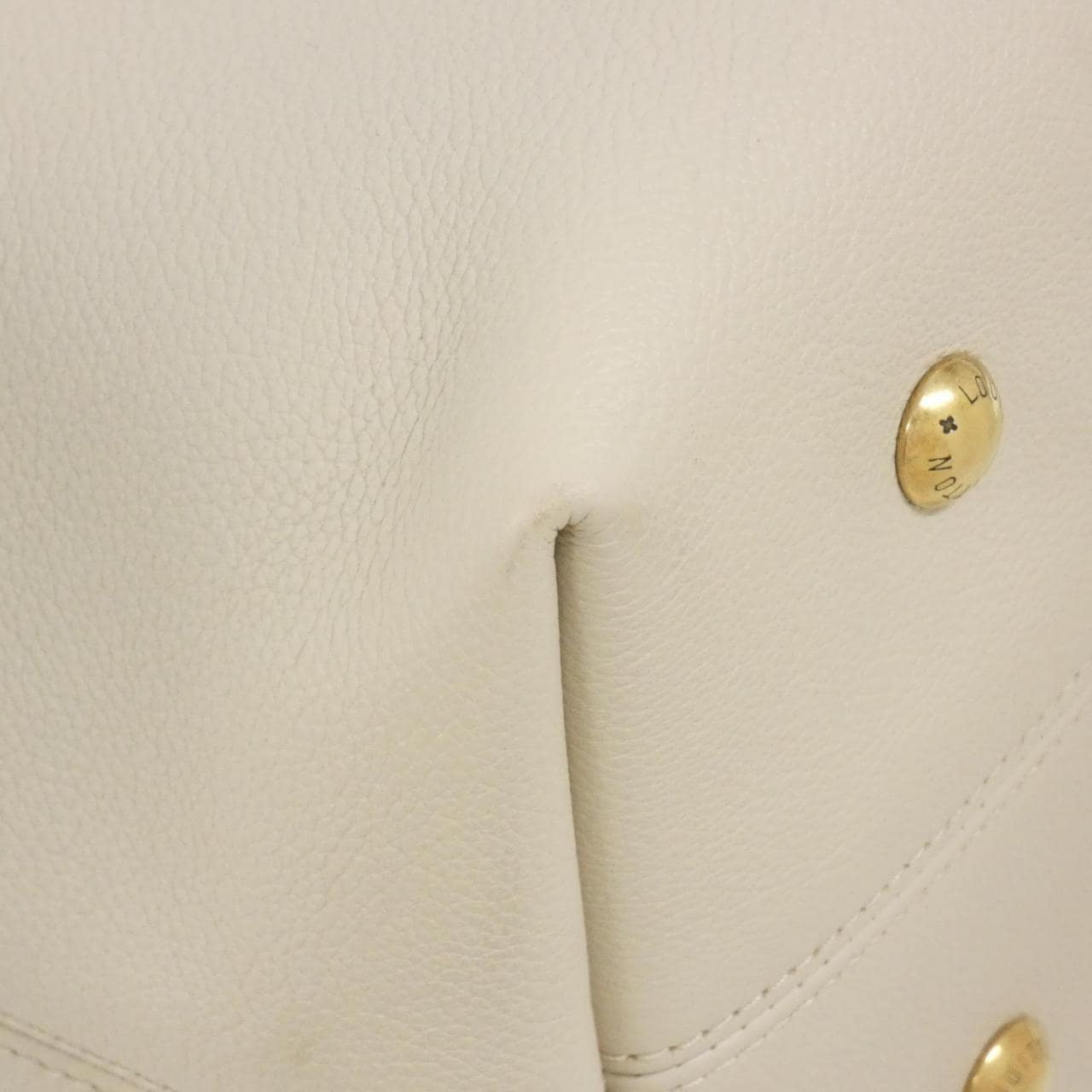 LOUIS VUITTON Low Key Hobo M25022 单肩包