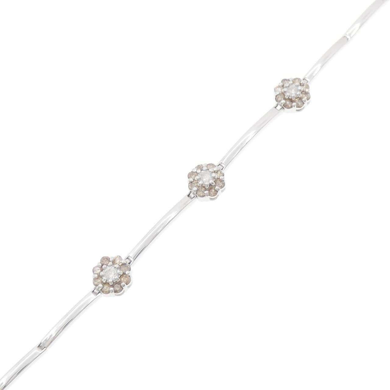 K18WG Flower Diamond Bracelet 0.50CT