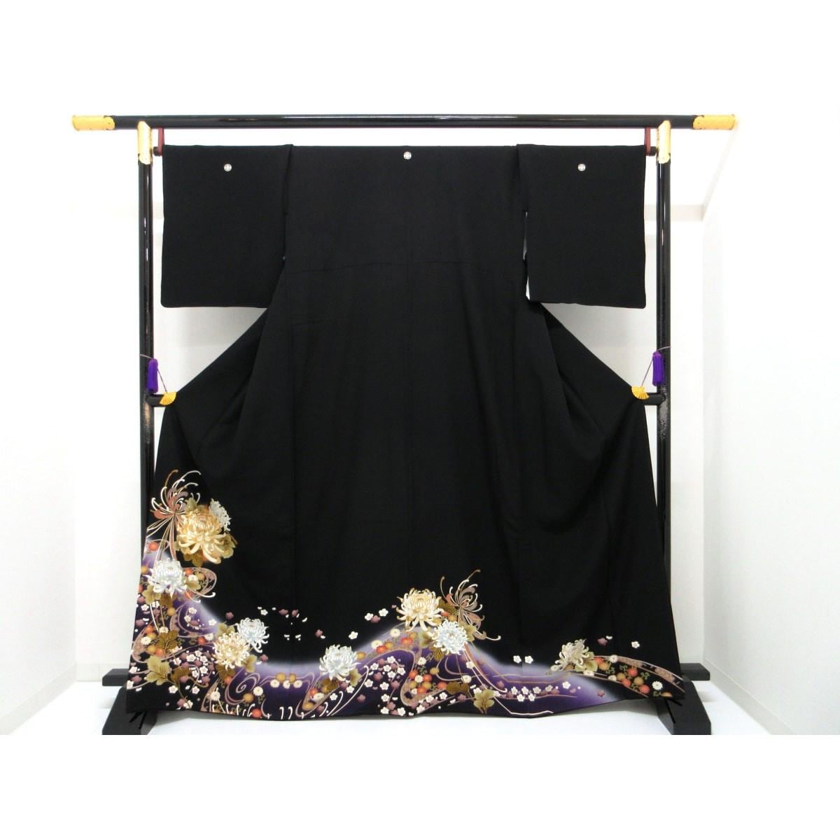 留袖　友禅金彩加工　刺繍入り　丸に木瓜　身幅２Ｌ寸