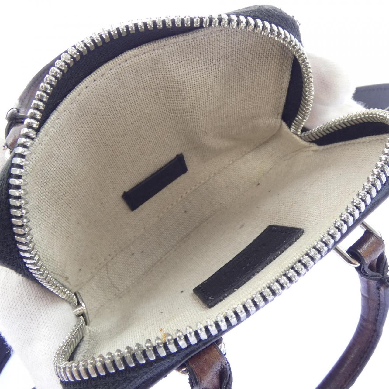 ベルルッティ Berluti アンジュール ナノ スクリット ポーチ BAG