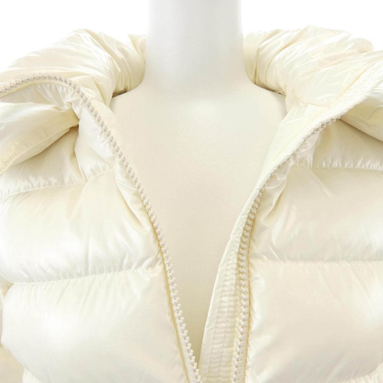 モンクレール MONCLER BADYF ダウンジャケット