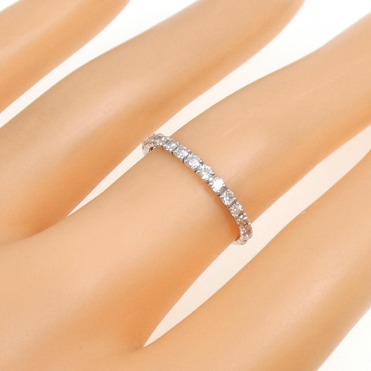 PT900 ハーフエタニティ ダイヤモンド リング 0.30CT