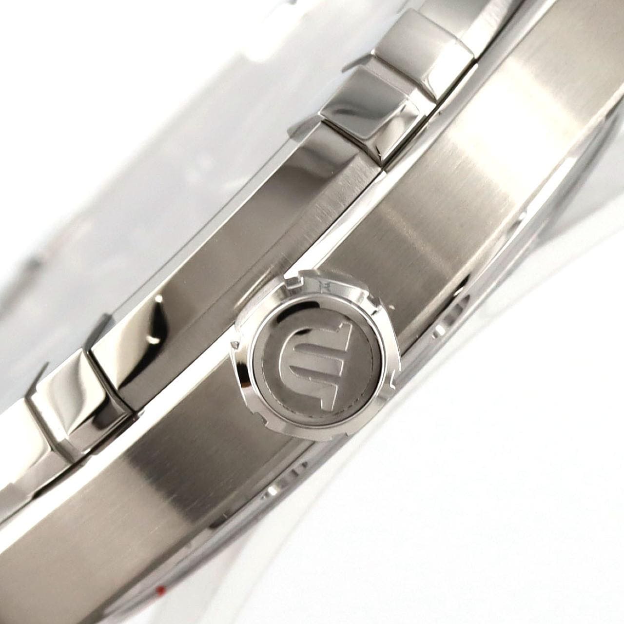 【新品】モーリス･ラクロア アイコンオートマティック AI6008-SS002-030-1 SS 自動巻