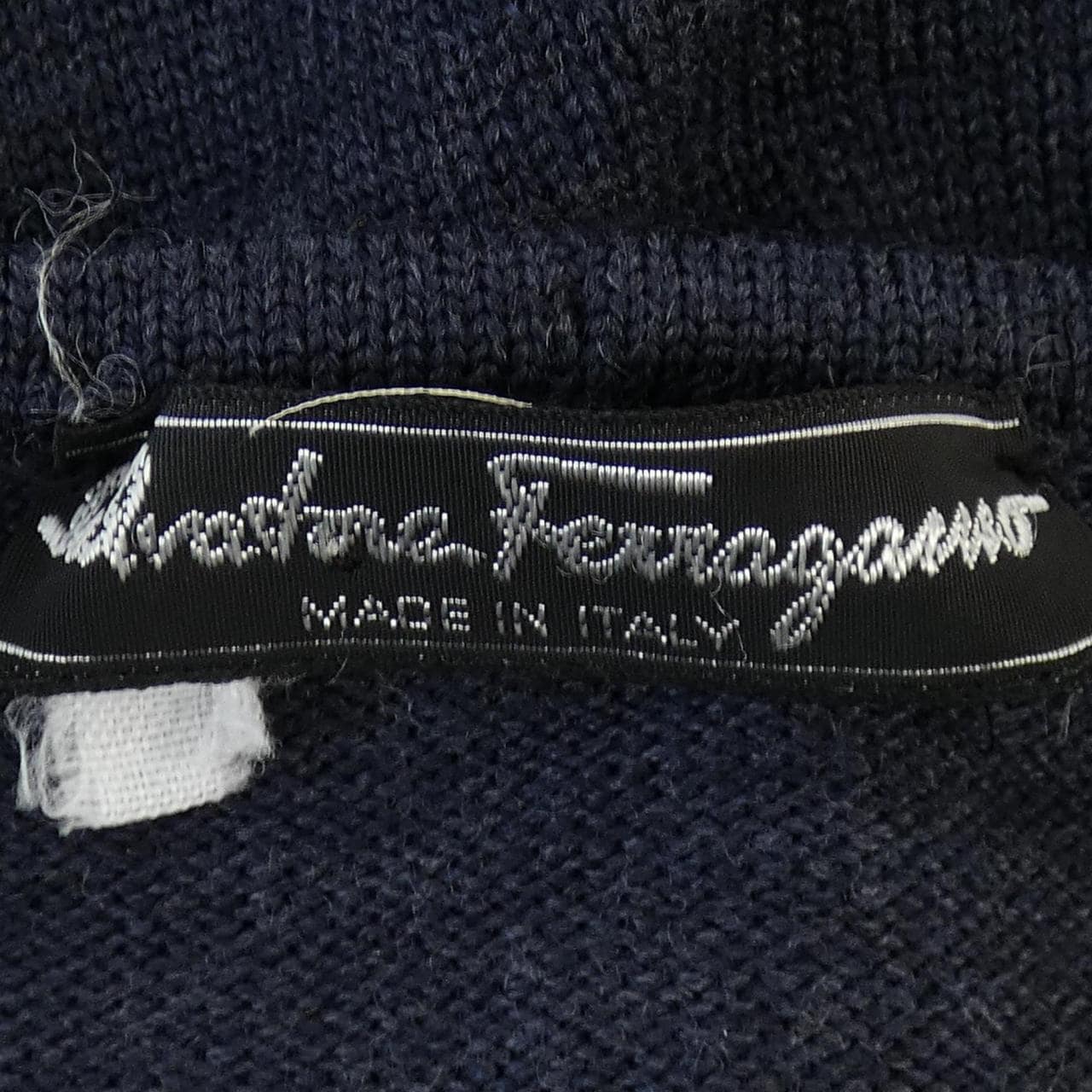 【ヴィンテージ】サルヴァトーレフェラガモ SALVATORE FERRAGAMO カーディガン