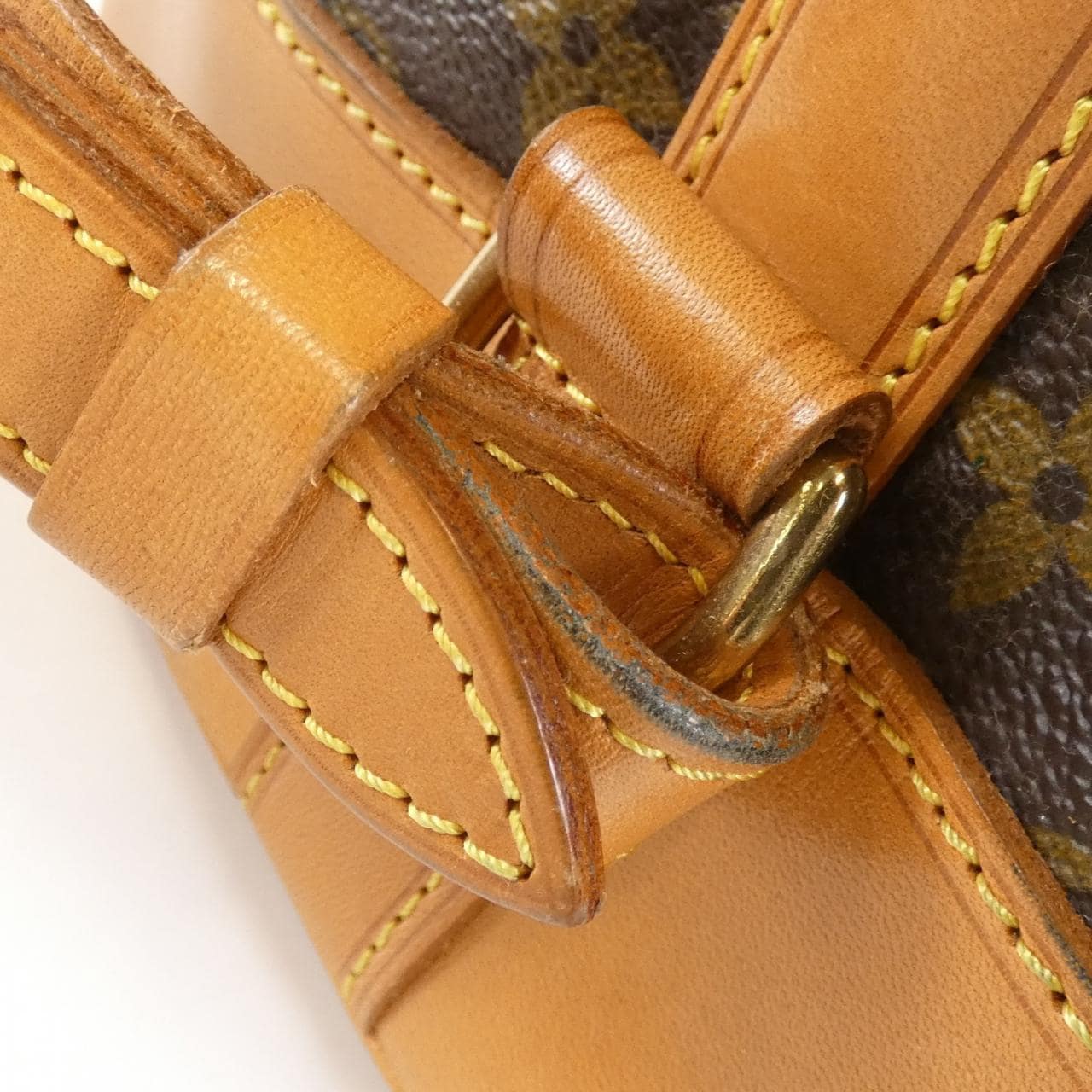 ルイヴィトン モノグラム ランドネ PM M42243 ショルダーバッグ