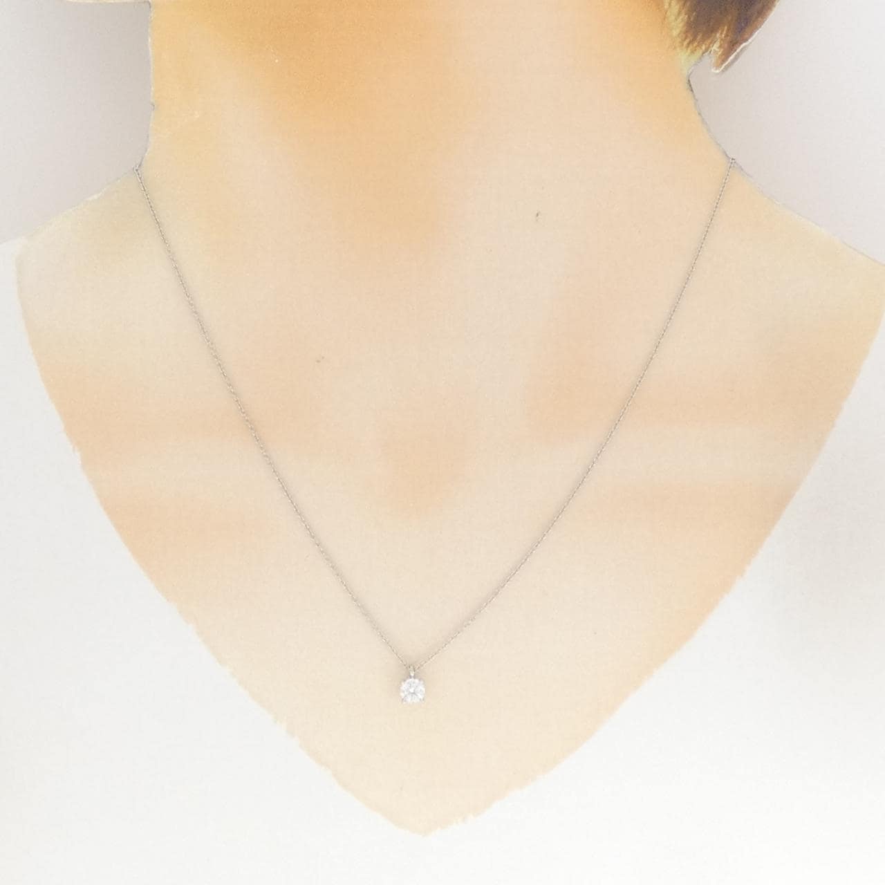 ティファニー ソリティア ネックレス 0.34CT F VVS1 3EXT