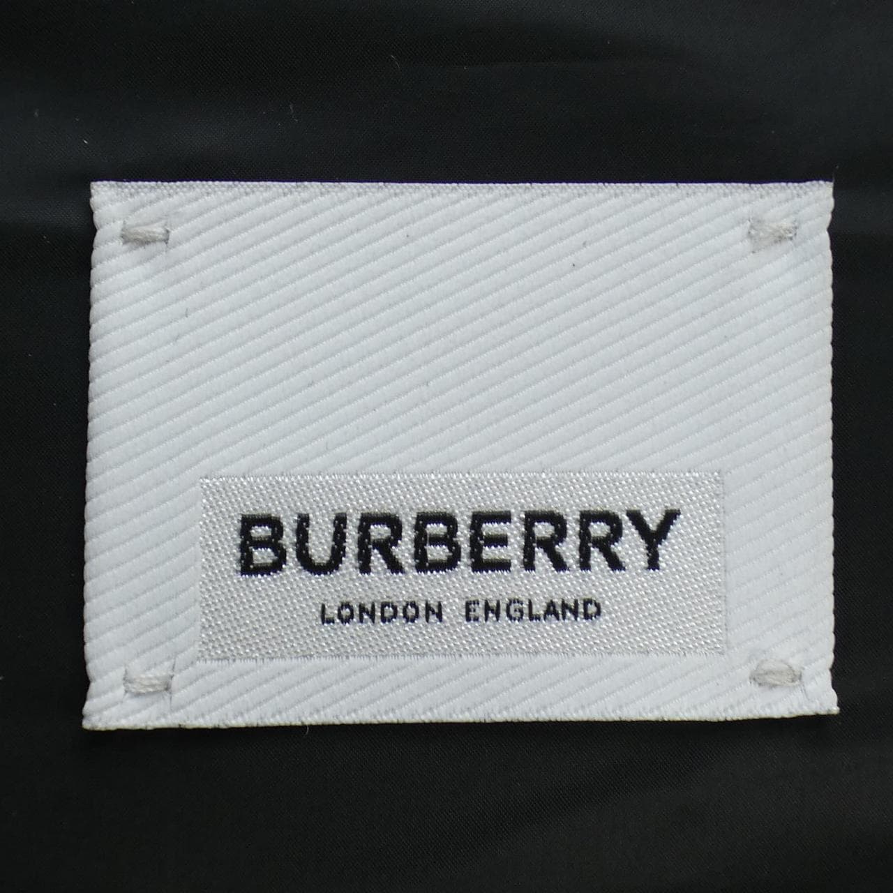 バーバリー BURBERRY ダウンジャケット