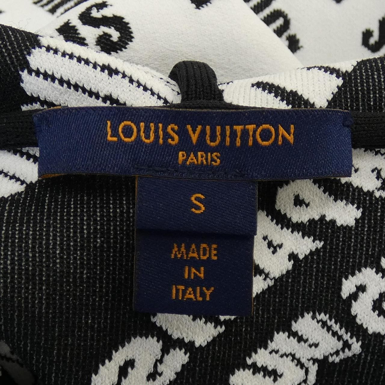 ルイヴィトン LOUIS VUITTON パーカー