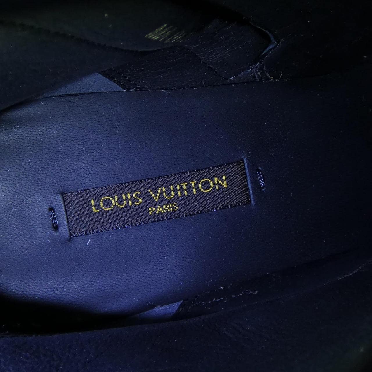 LOUIS VUITTON靴子