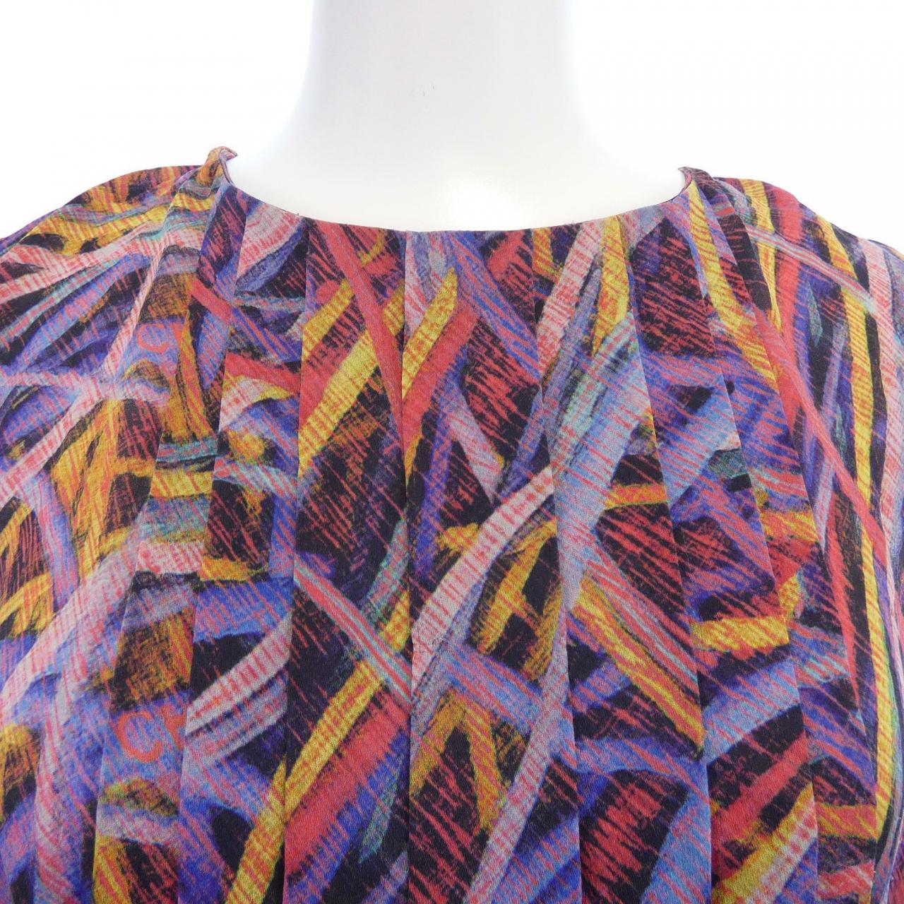 シャネル CHANEL P50180V37238 トップス