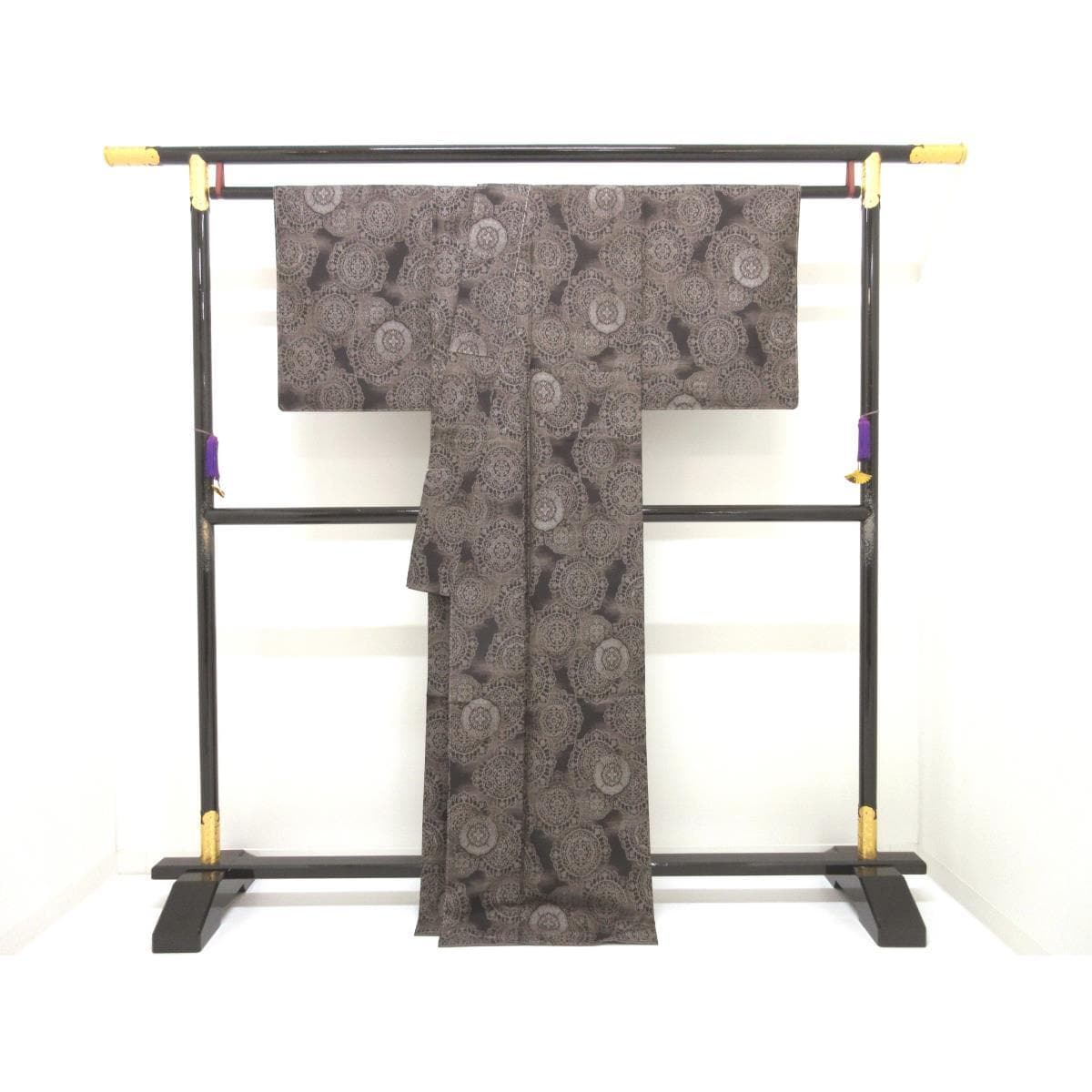 【未使用品】紬　本場大島紬　証紙付　九マルキ　身幅２Ｌ寸