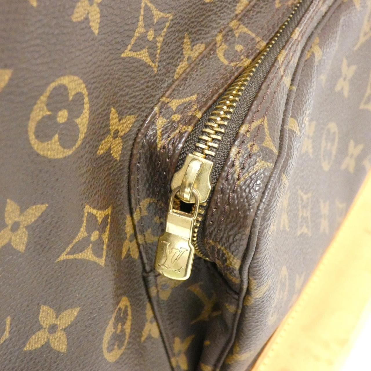 LOUIS VUITTON Monogram Monsouris GM M51135 Rucksack