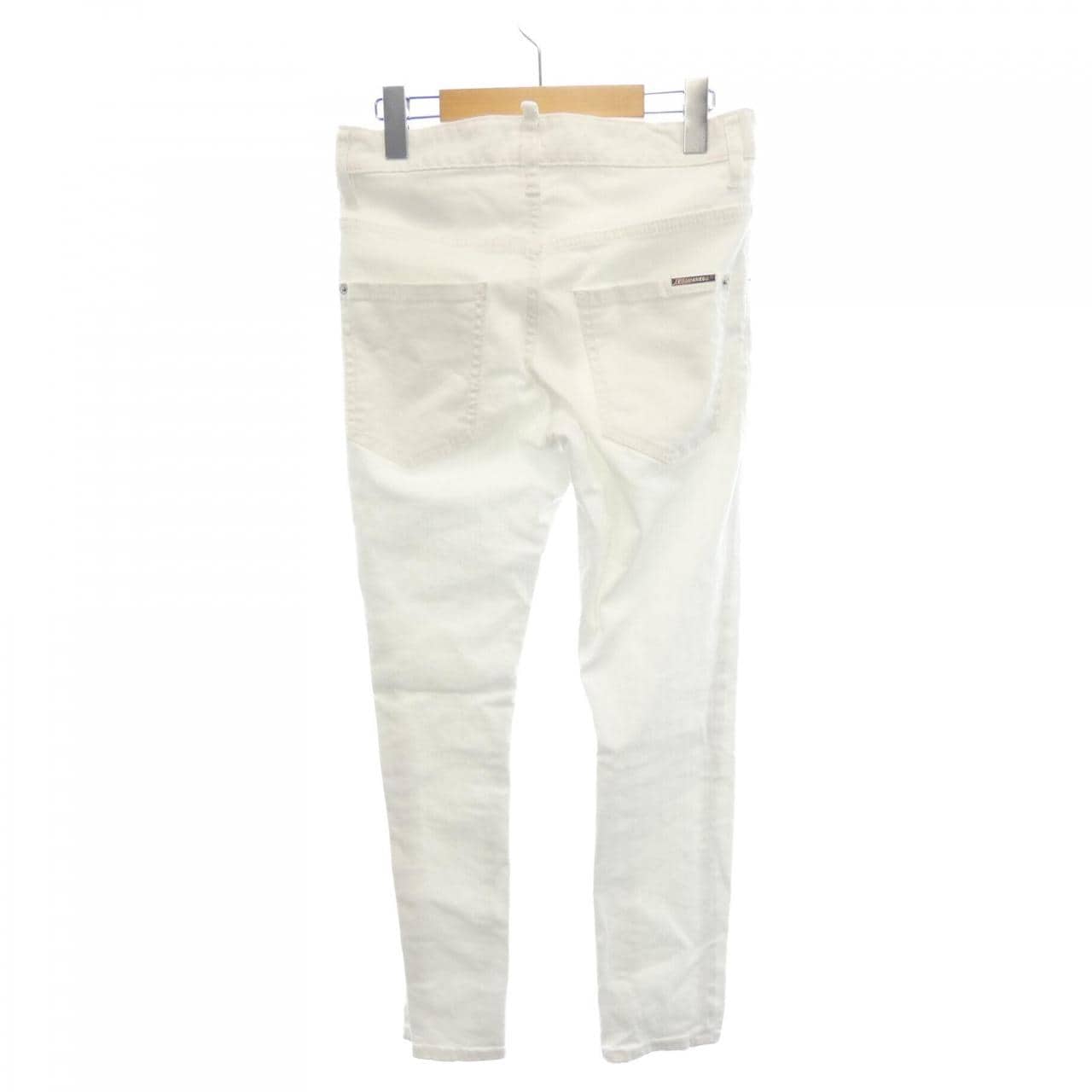 ディースクエアード DSQUARED2 S74LB0128 ジーンズ