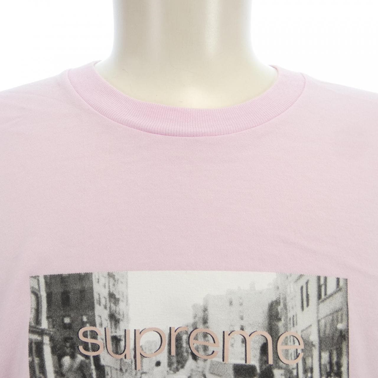 SUPREME Supreme T-shirt