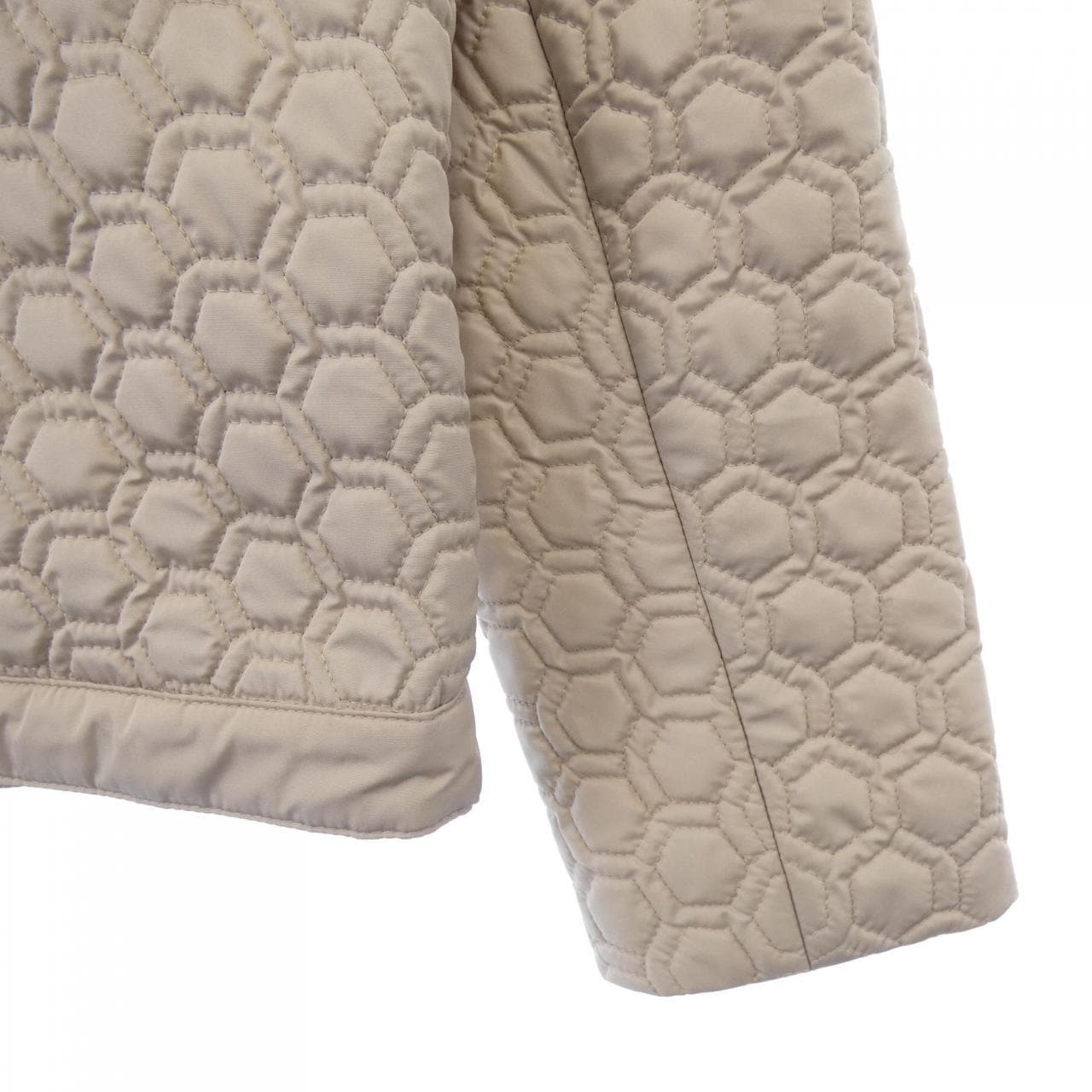 モンクレールガムルージュ MONCLER GAMMEROUGE ジャケット