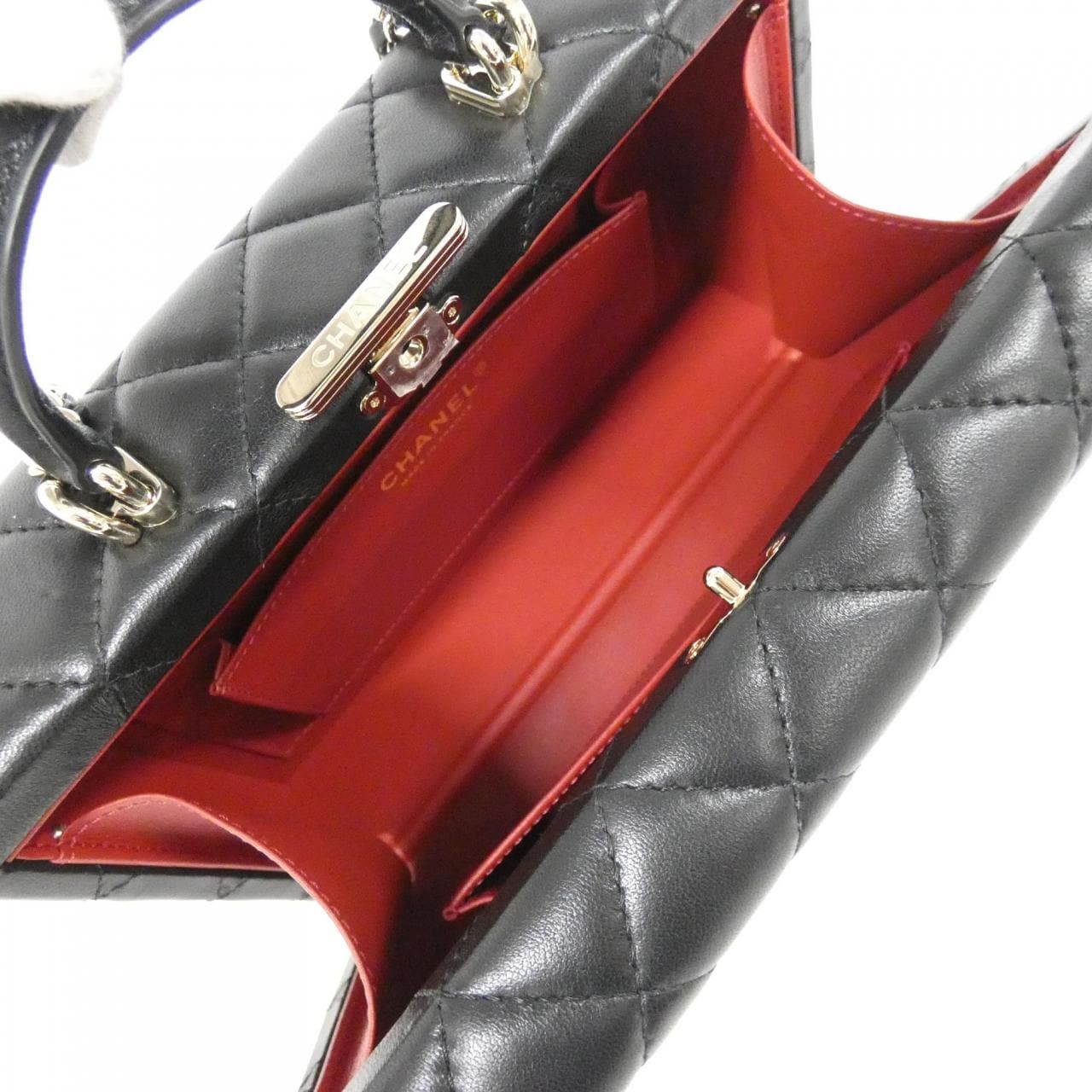 CHANEL AS5168 包