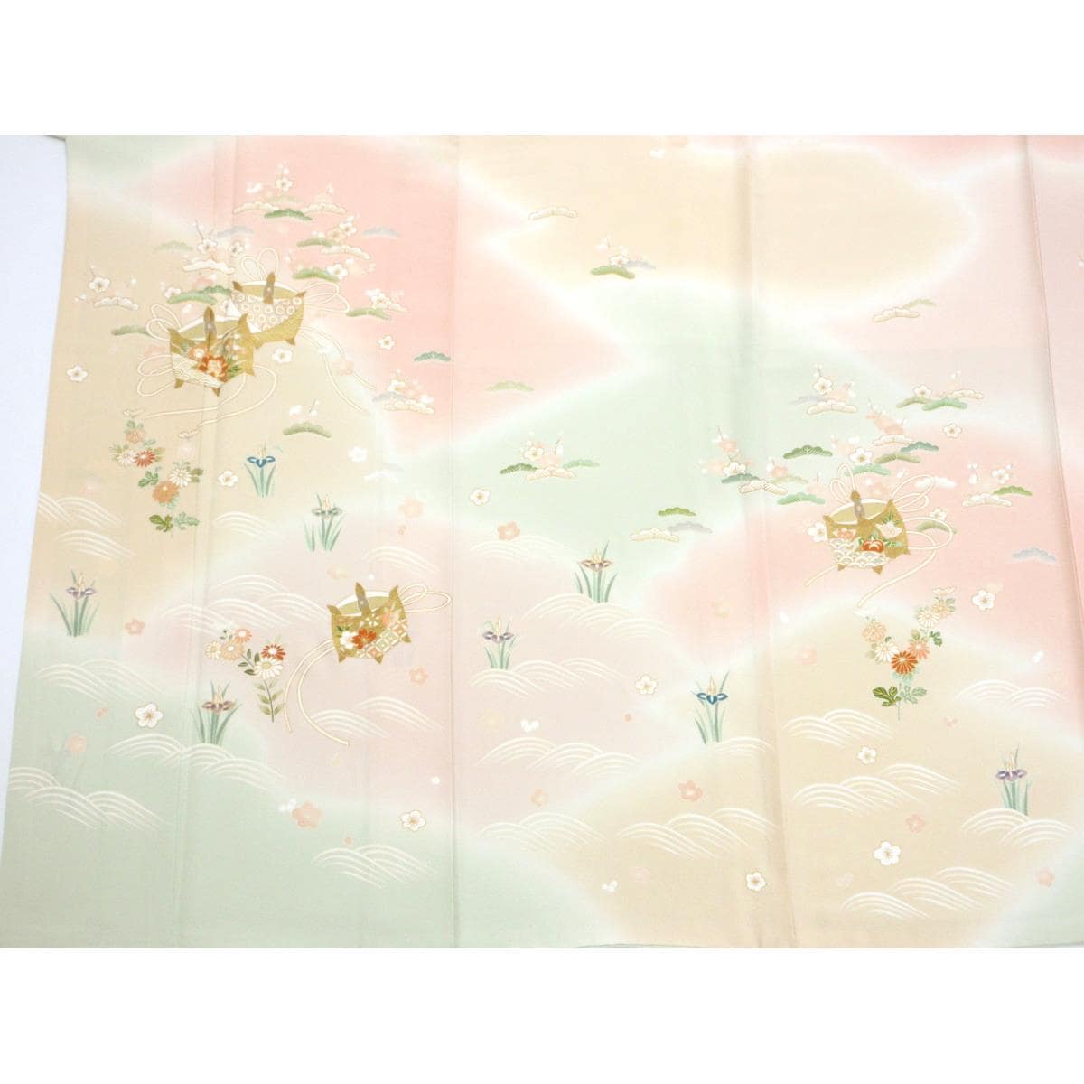 訪問着　友禅金彩加工　刺繍入りボカシ染