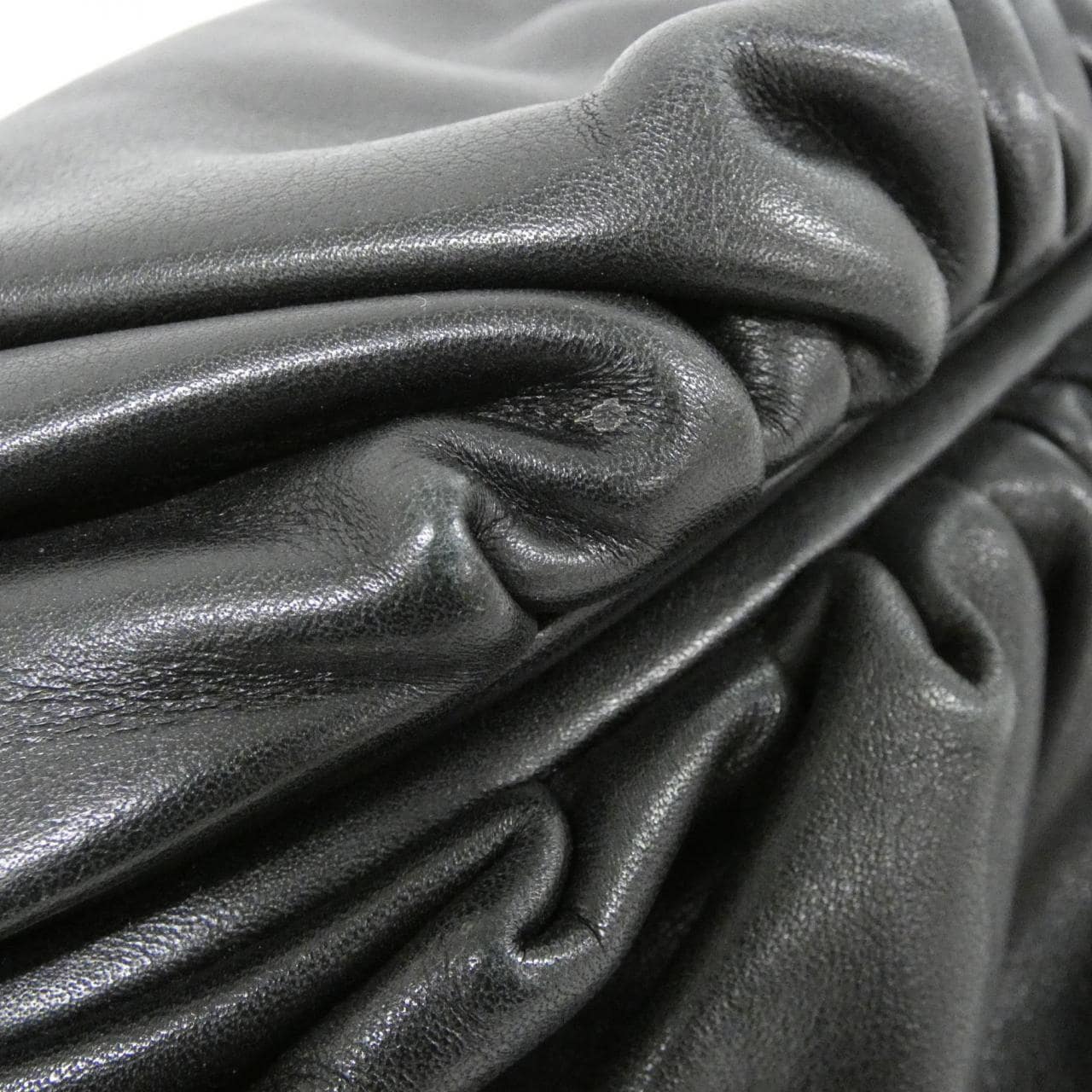 ボッテガヴェネタ 651445 VCP41 ショルダーバッグ