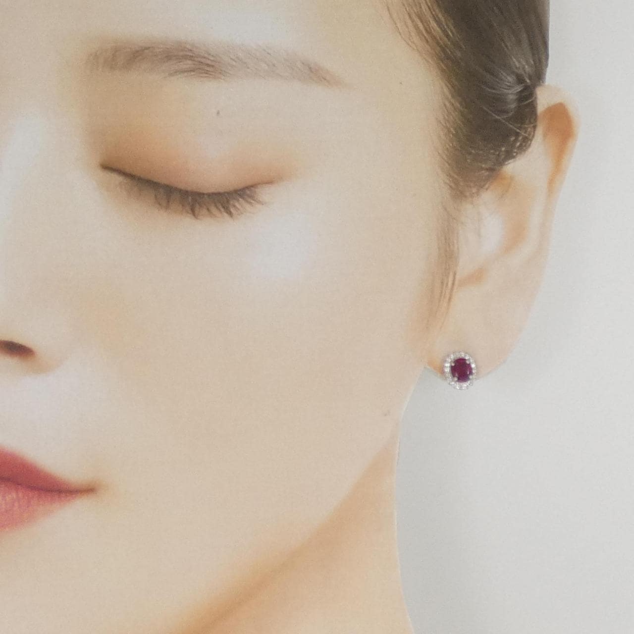 PT900 ルビー ピアス 1.14CT