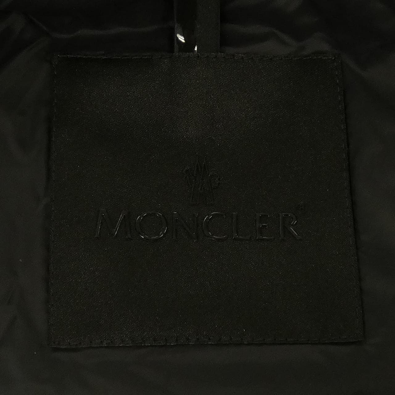 モンクレール MONCLER LANGUEDOC ダウンジャケット