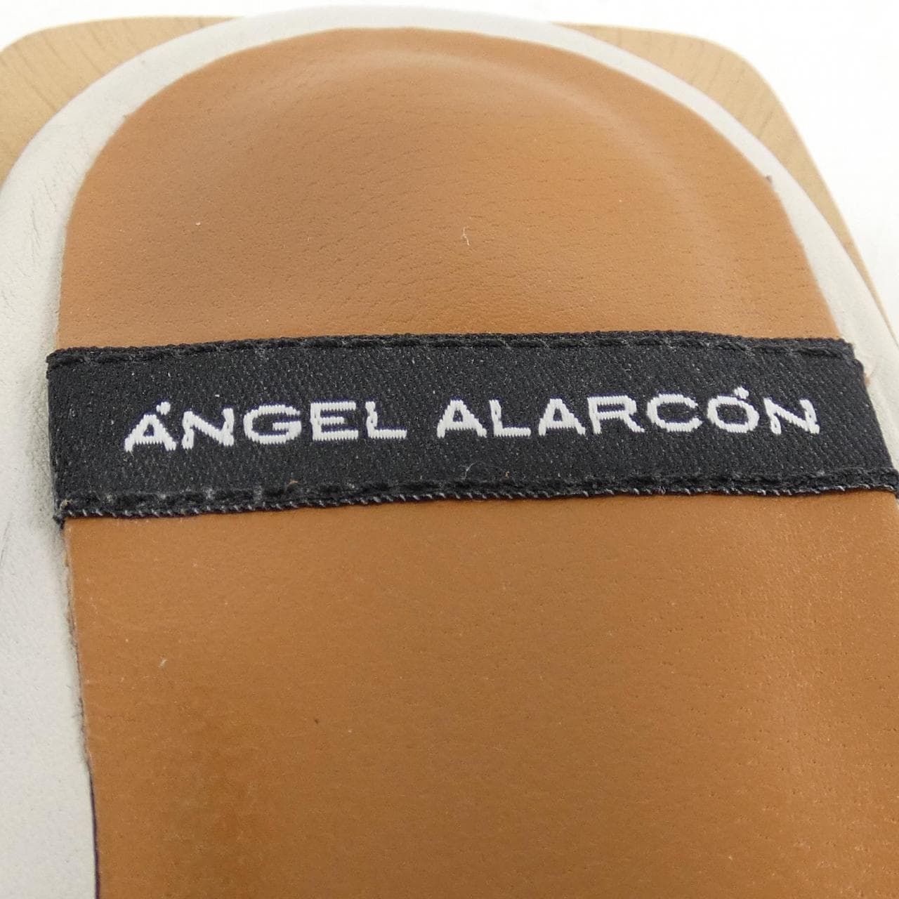 ANGELALACON鞋