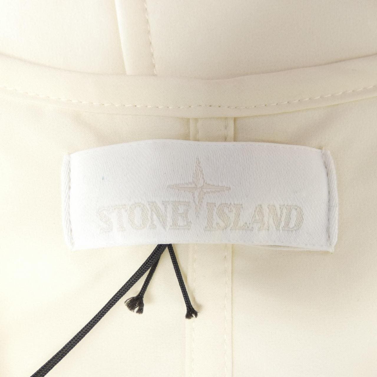 ストーンアイランド STONE ISLAND 7215G03F1 ベスト