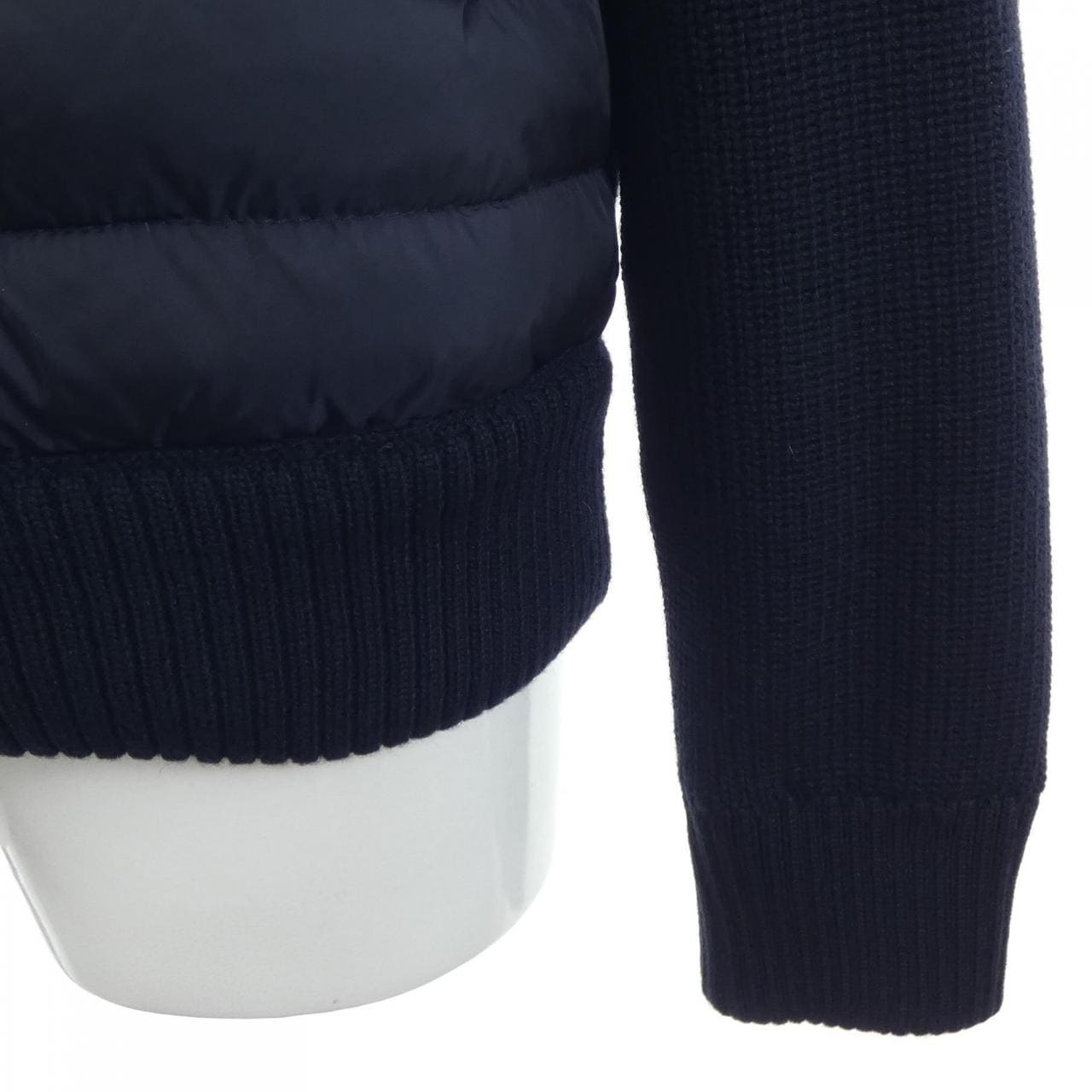 モンクレール MONCLER 20919402800 ダウンジャケット
