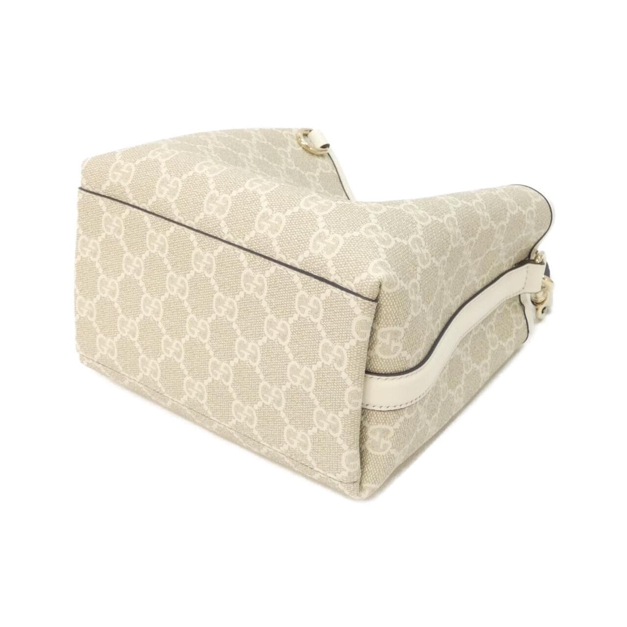 グッチ GG EMBLEM 815118 FAD6L バッグ