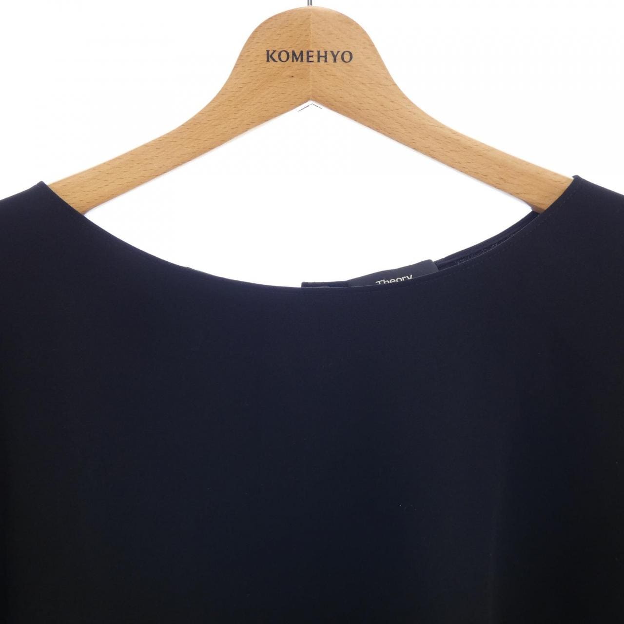 セオリー theory トップス