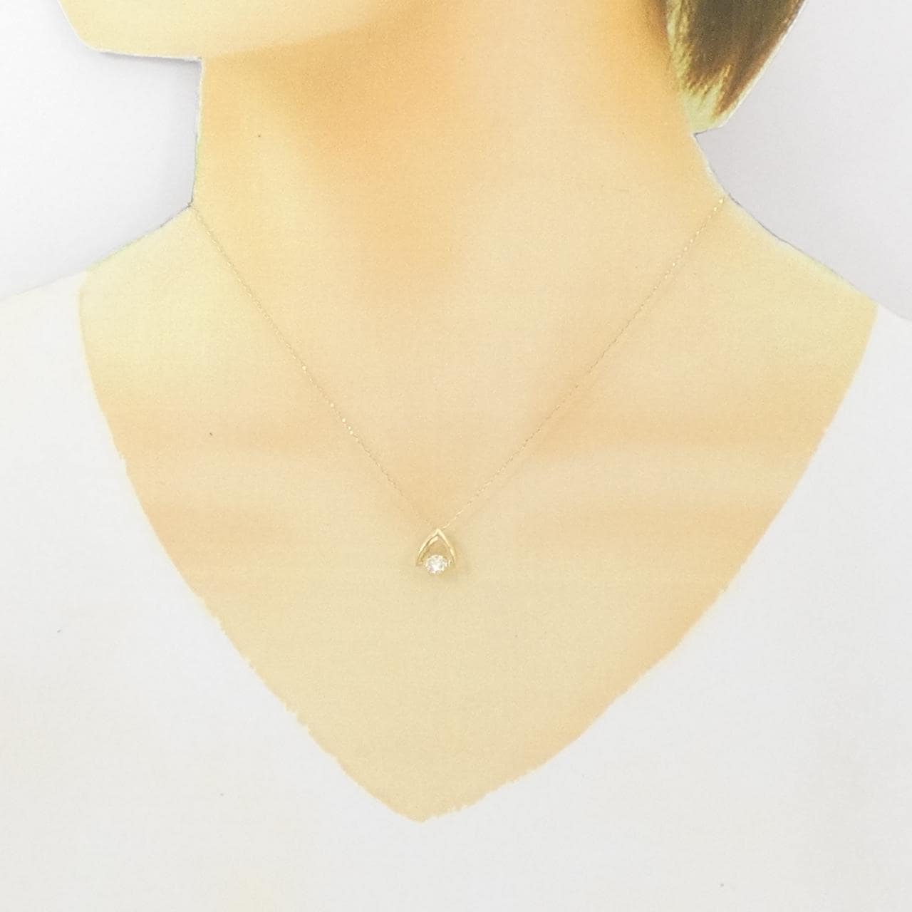 [BRAND NEW] K18YG Diamond necklace 0.30CT
