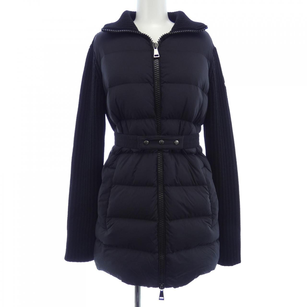 モンクレール MONCLER ダウンジャケット