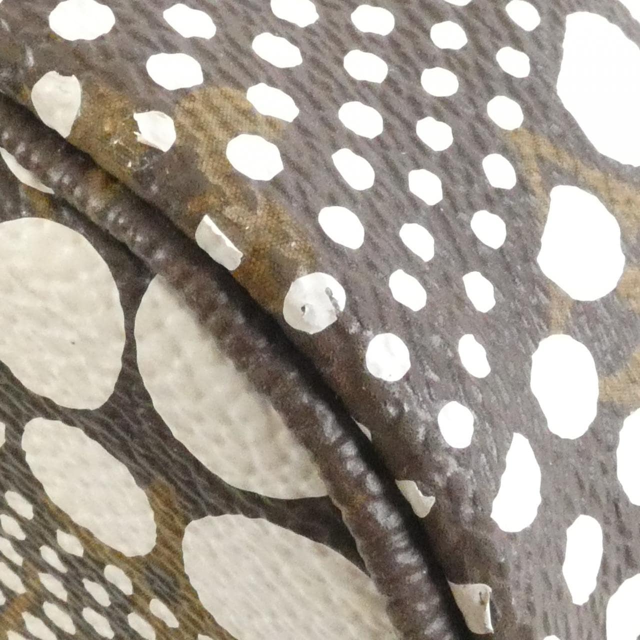 ルイヴィトン モノグラム ウェーブ(ヤヨイクサマ) ネヴァーフル MM M40684 バッグ