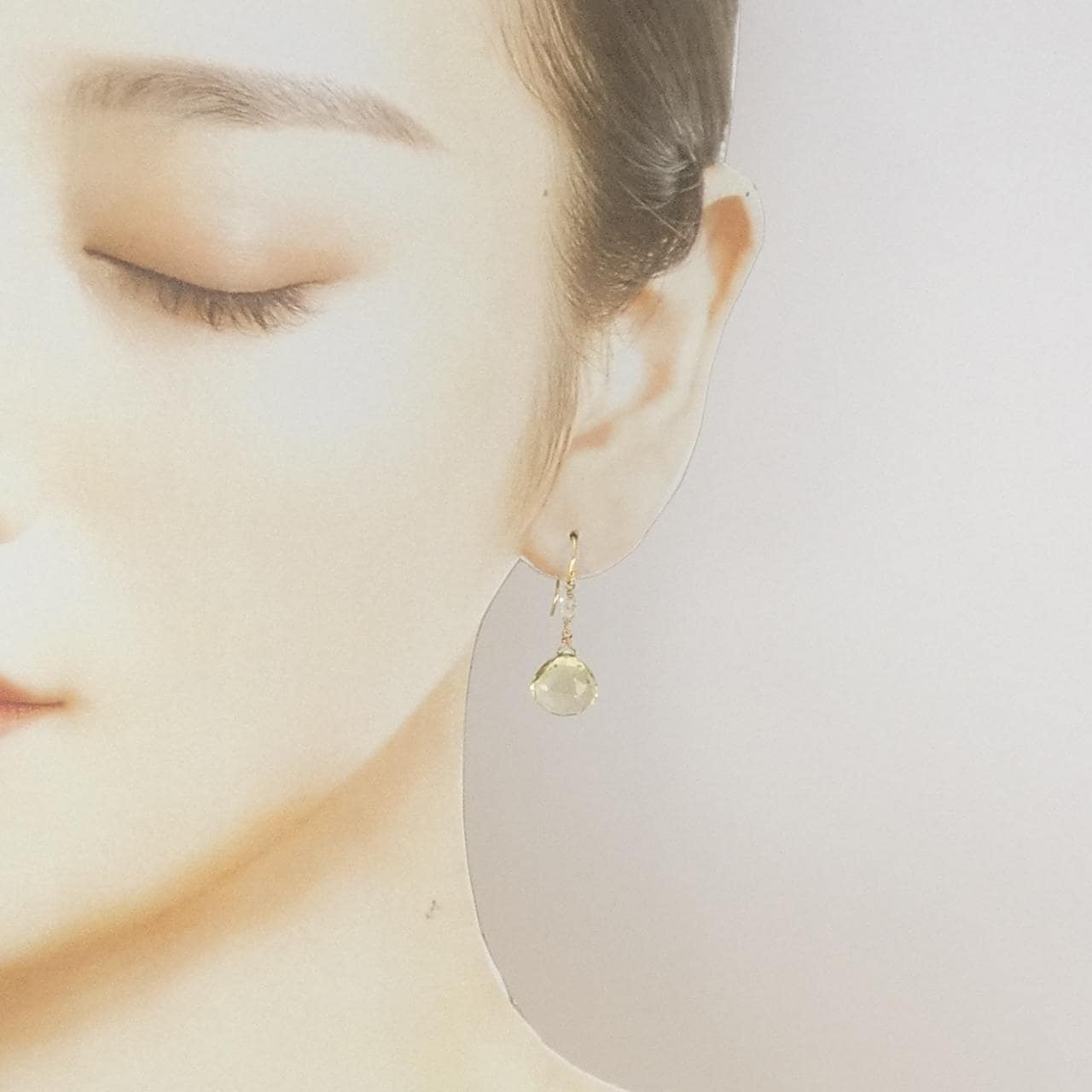 K18YG クオーツ ピアス