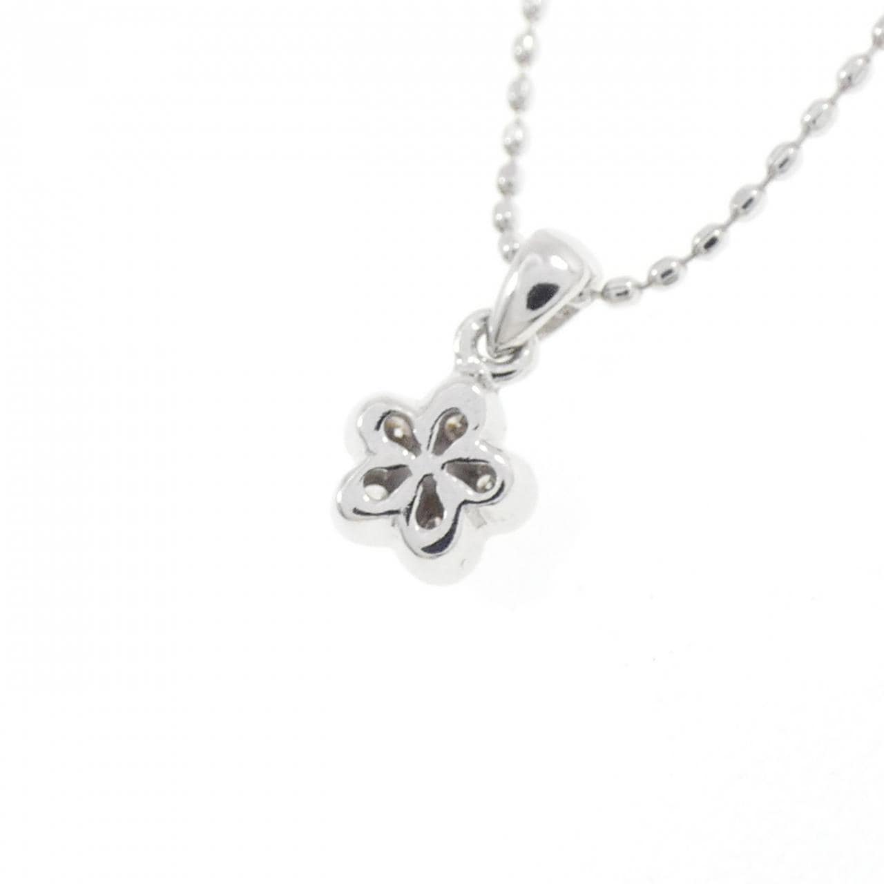 K18WG フラワー ダイヤモンド ネックレス 0.07CT