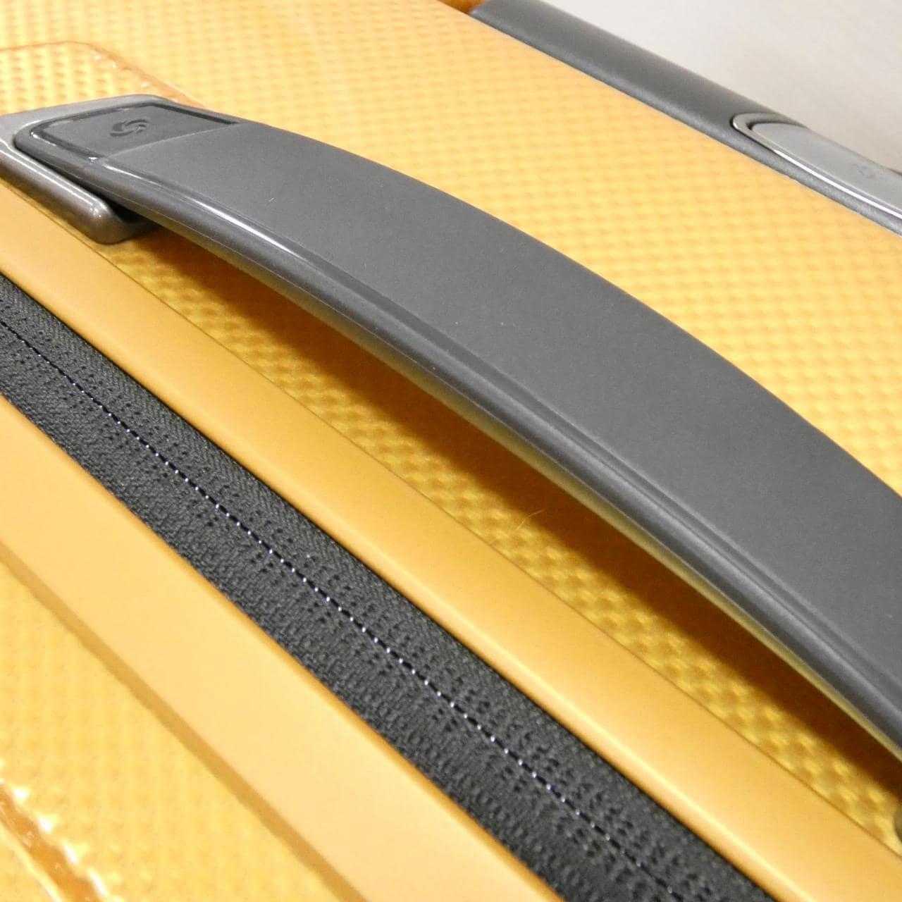 [BRAND NEW] Samsonite PROXIS SPINNER 75 98L Carry-on Bag 126042