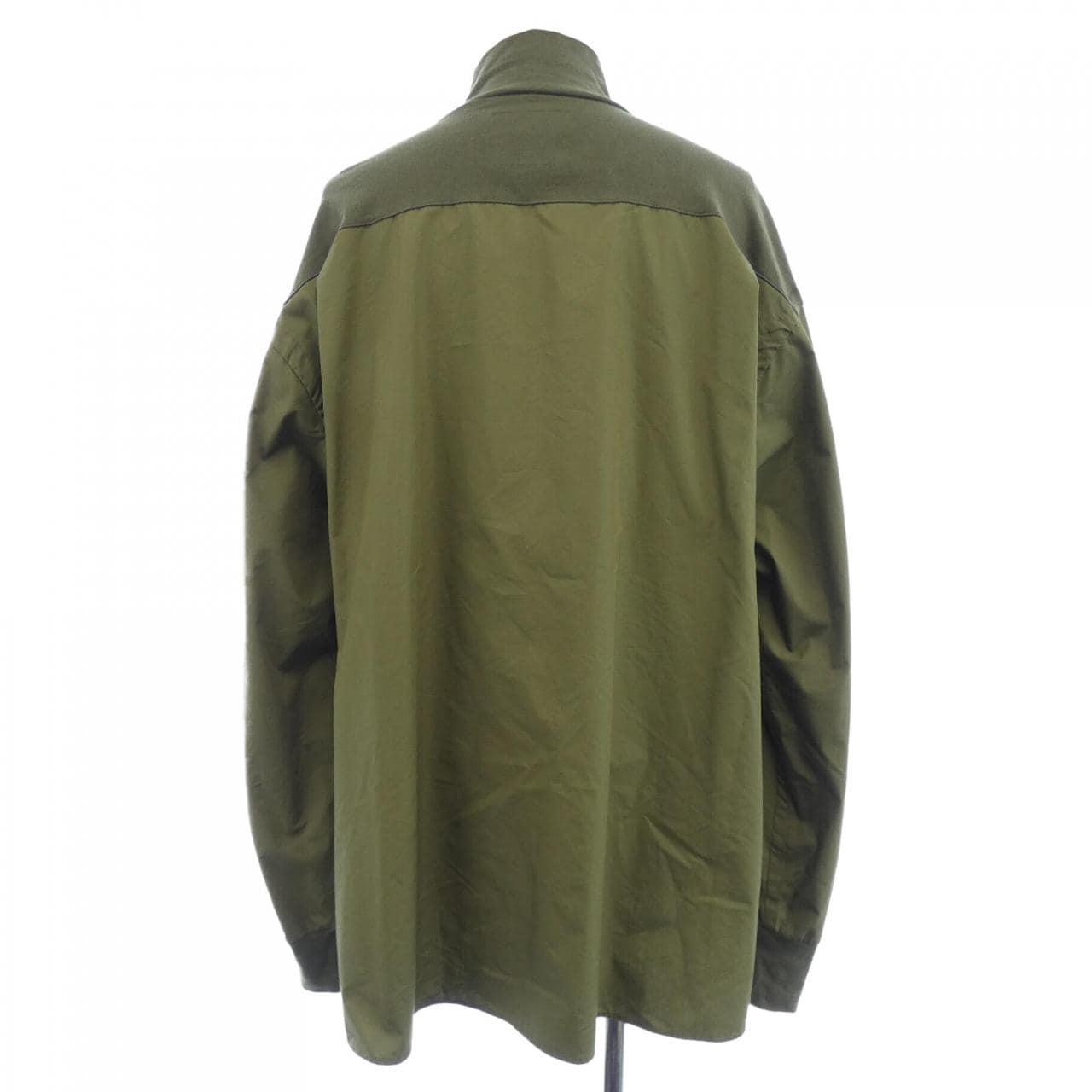 サカイ SACAI 22-02850M トップス