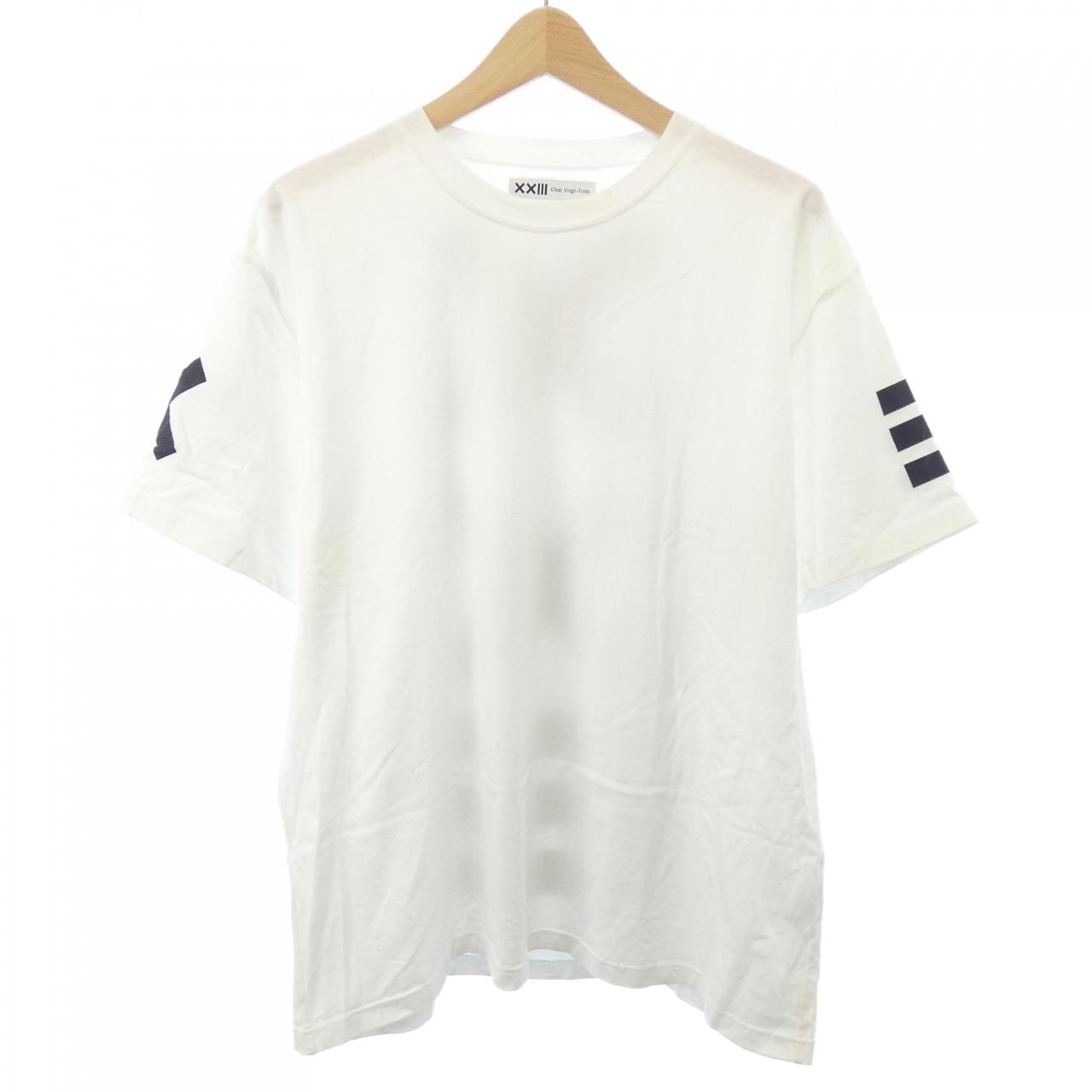 XXIII C'EST VINGT-TR Tシャツ