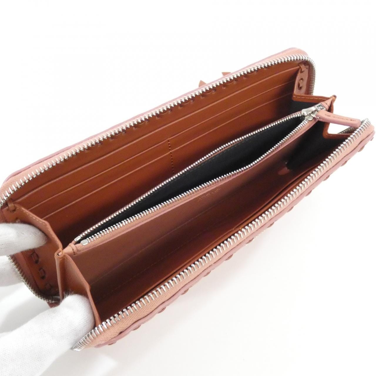 【未使用品】フェンディ SELLERIA ピーカブー 8M0517 AURN 財布