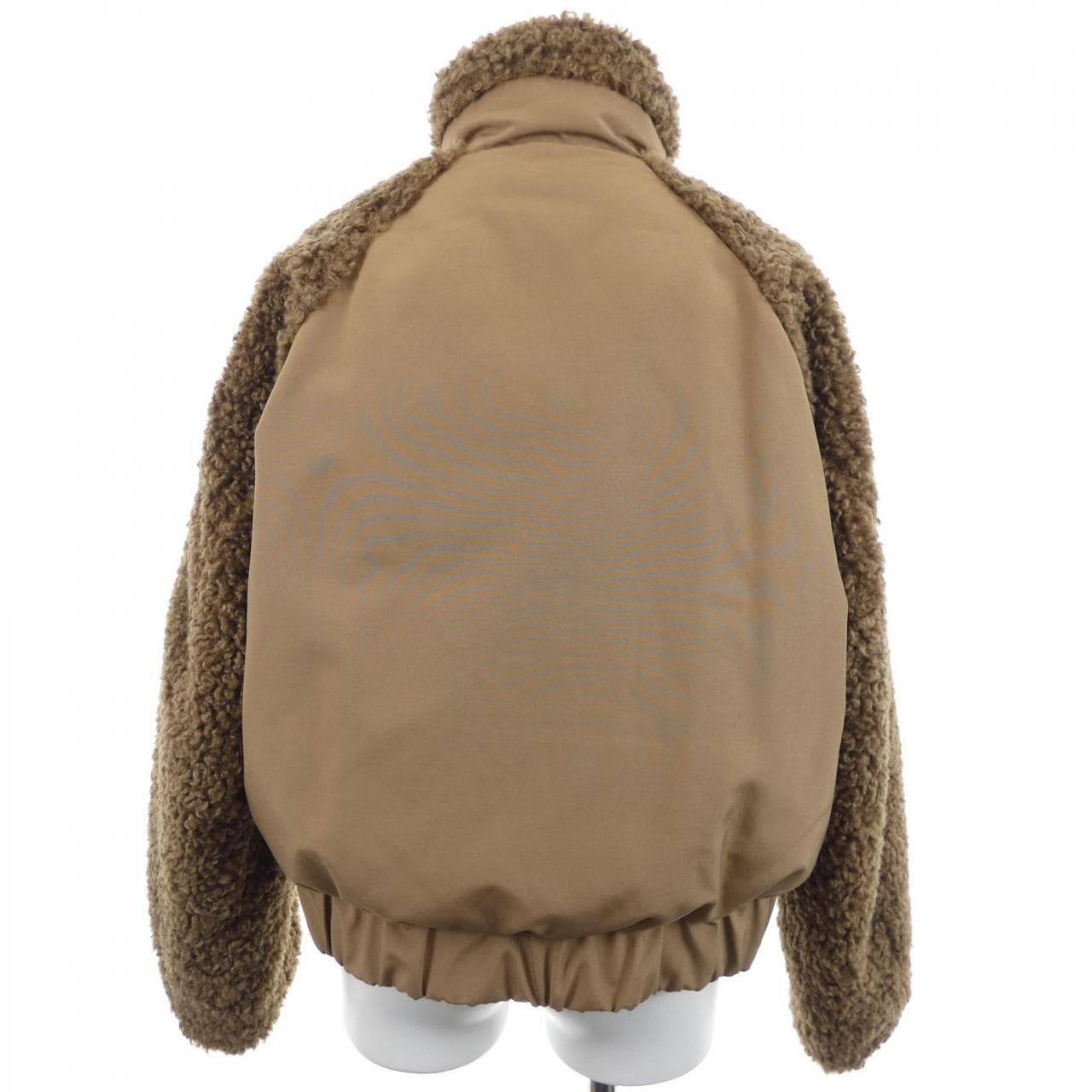 モンクレール MONCLER COLIGNY ダウンジャケット