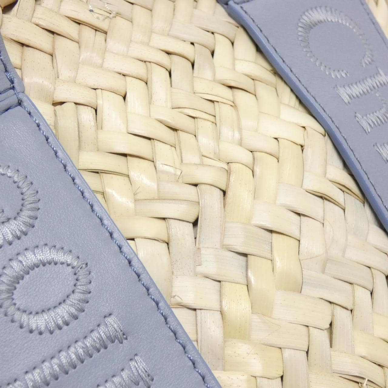 クロエ クロエ センス スモール バスケット CHC23SS304 J66 バッグ