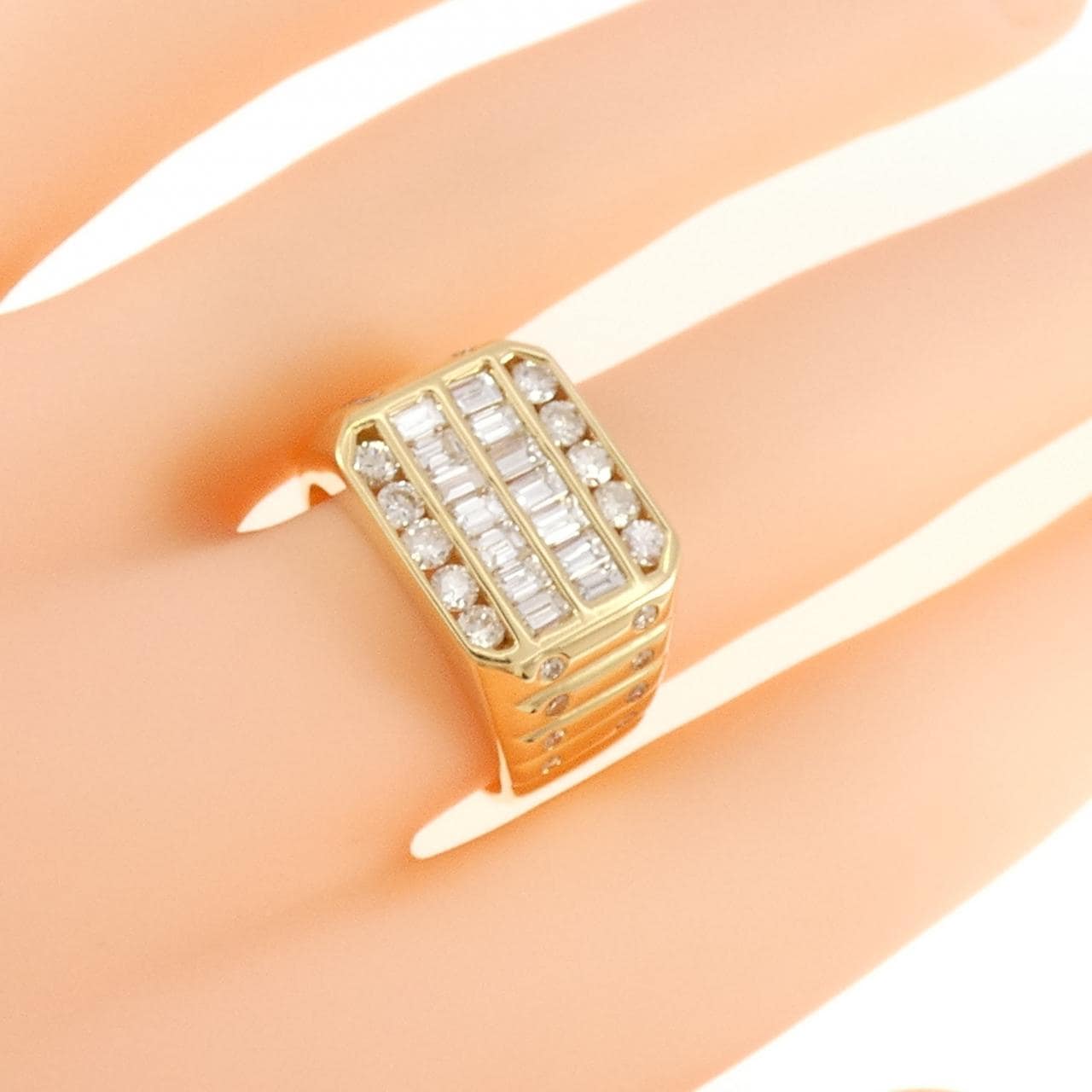 K18YG ダイヤモンド リング 1.75CT