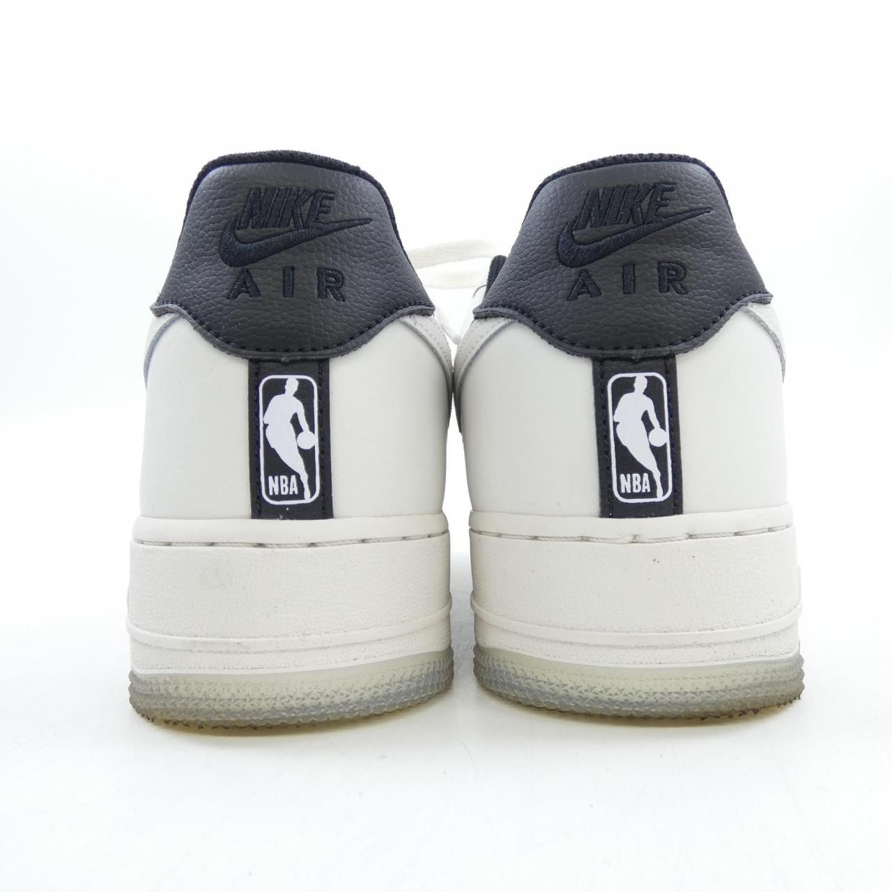 ナイキ NIKE IQ0293-030 スニーカー