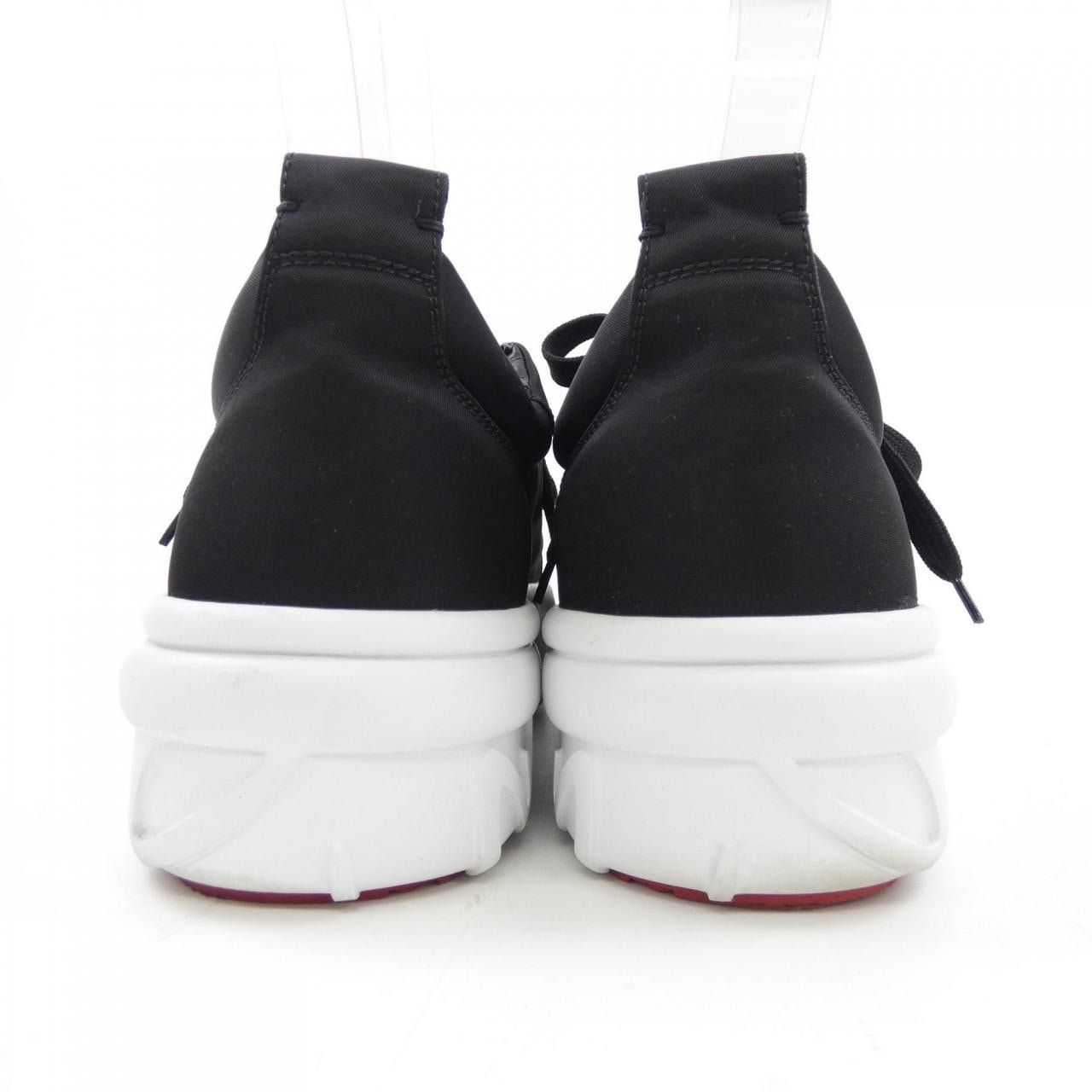 クリスチャンルブタン CHRISTIAN LOUBOUTIN スニーカー