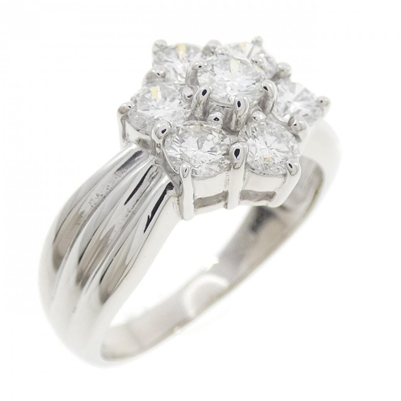 PT900 フラワー ダイヤモンド リング 1.00CT