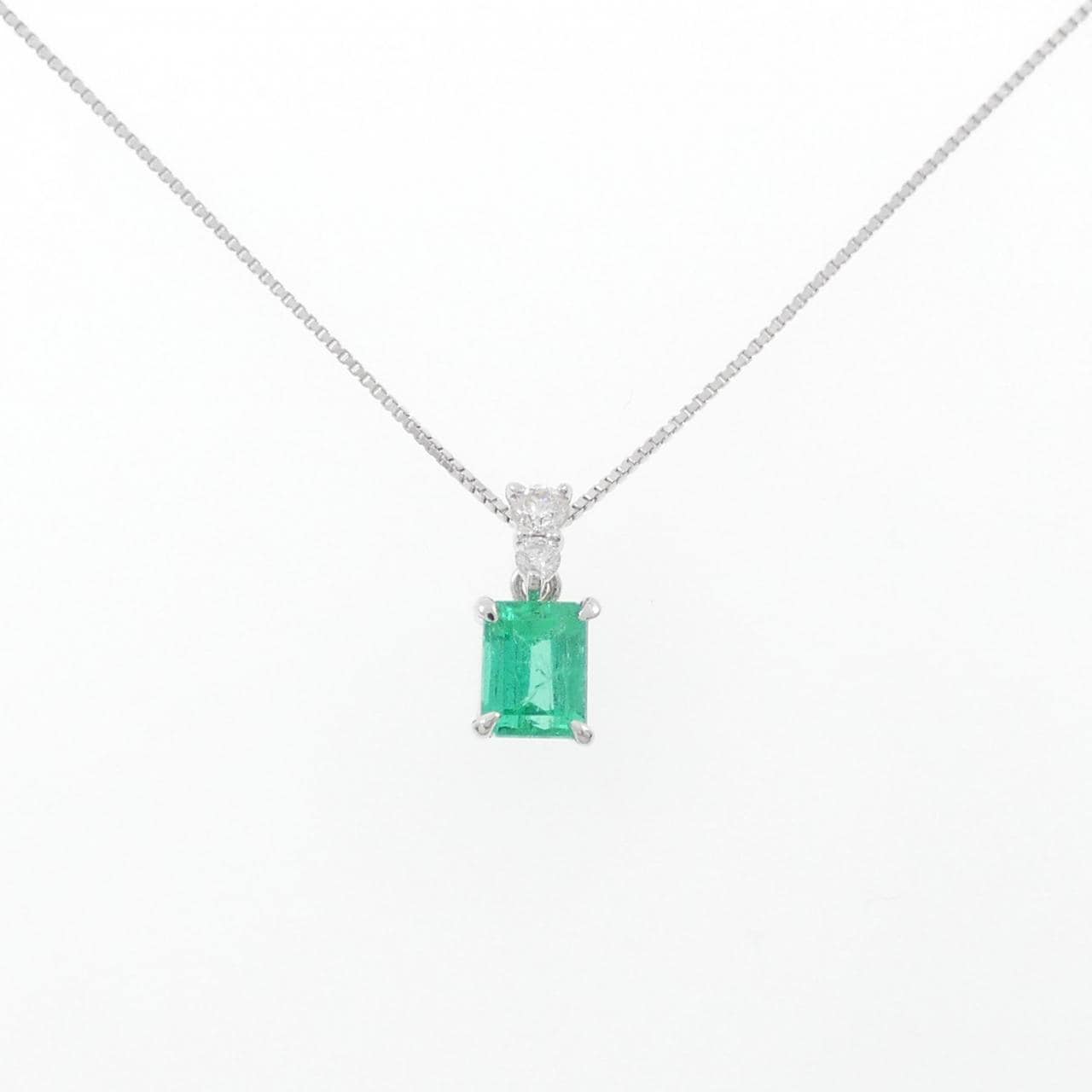 K18WG Emerald Necklace 0.70CT