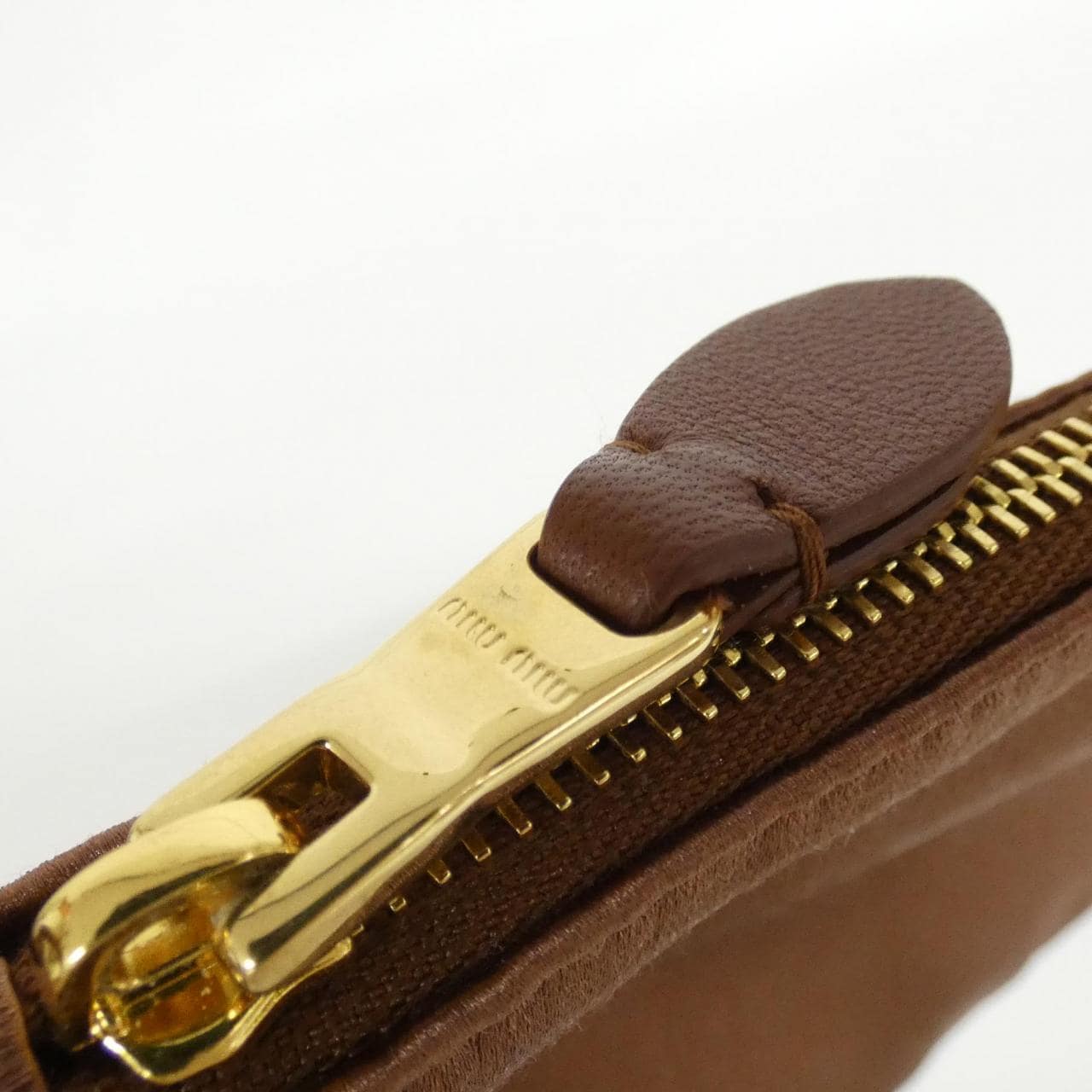 ミュウミュウ 5NI007 ポーチ