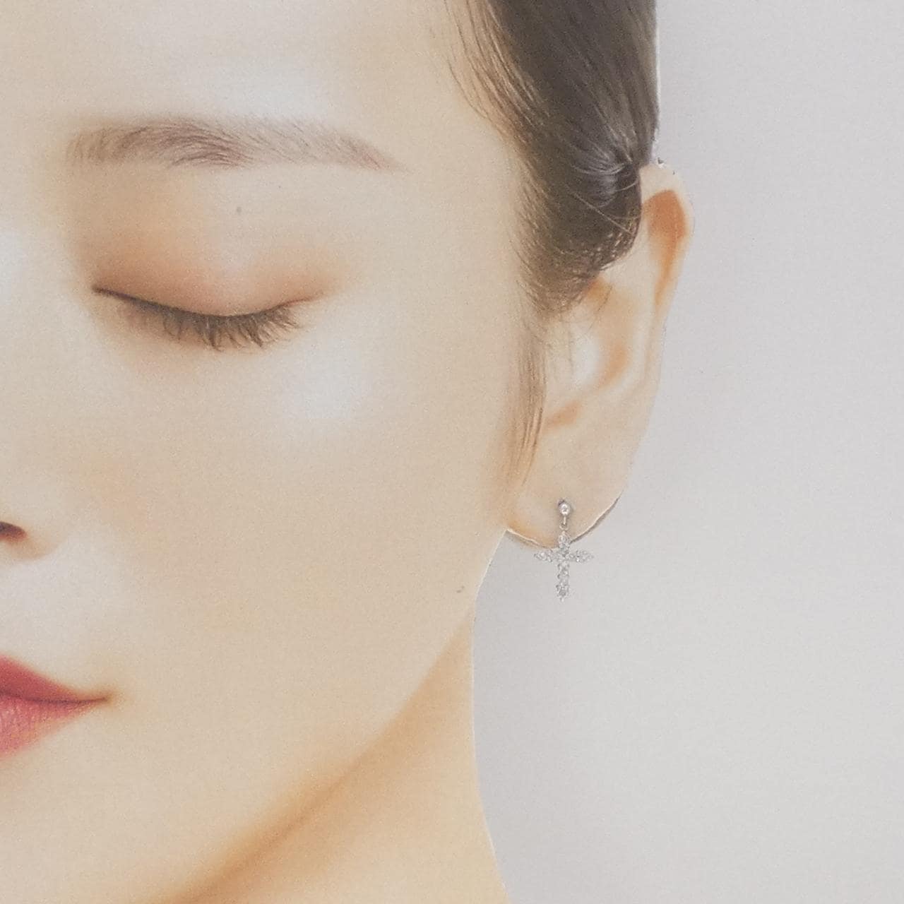 PT900 クロス ダイヤモンド ピアス 0.50CT