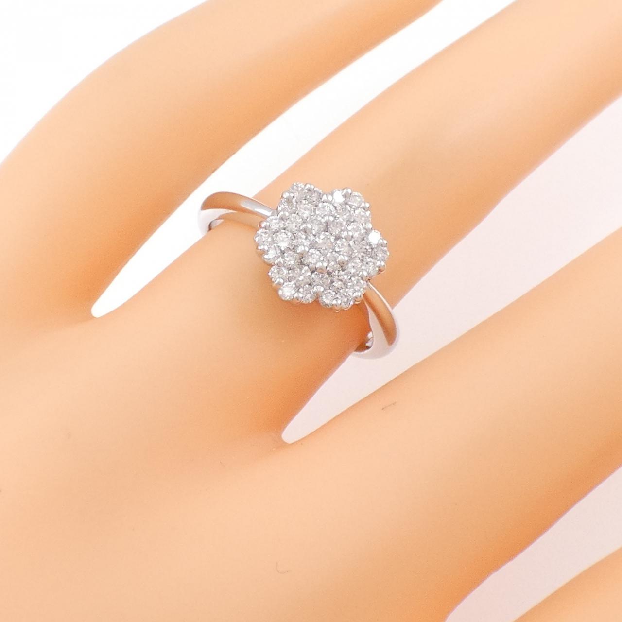 K18WG フラワー ダイヤモンド リング 0.50CT